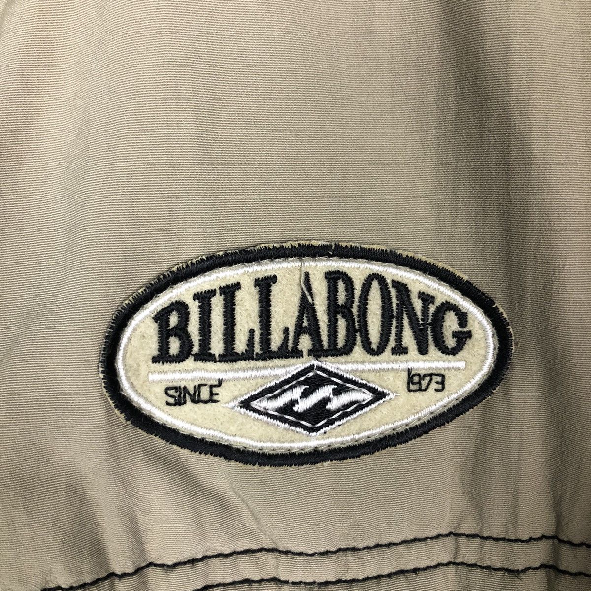 Japanese Brand 🔥Vintage Down Puffer Jacket Billabong Streetwear Design Size US M / EU 48-50 / 2 - 19 Thumbnail