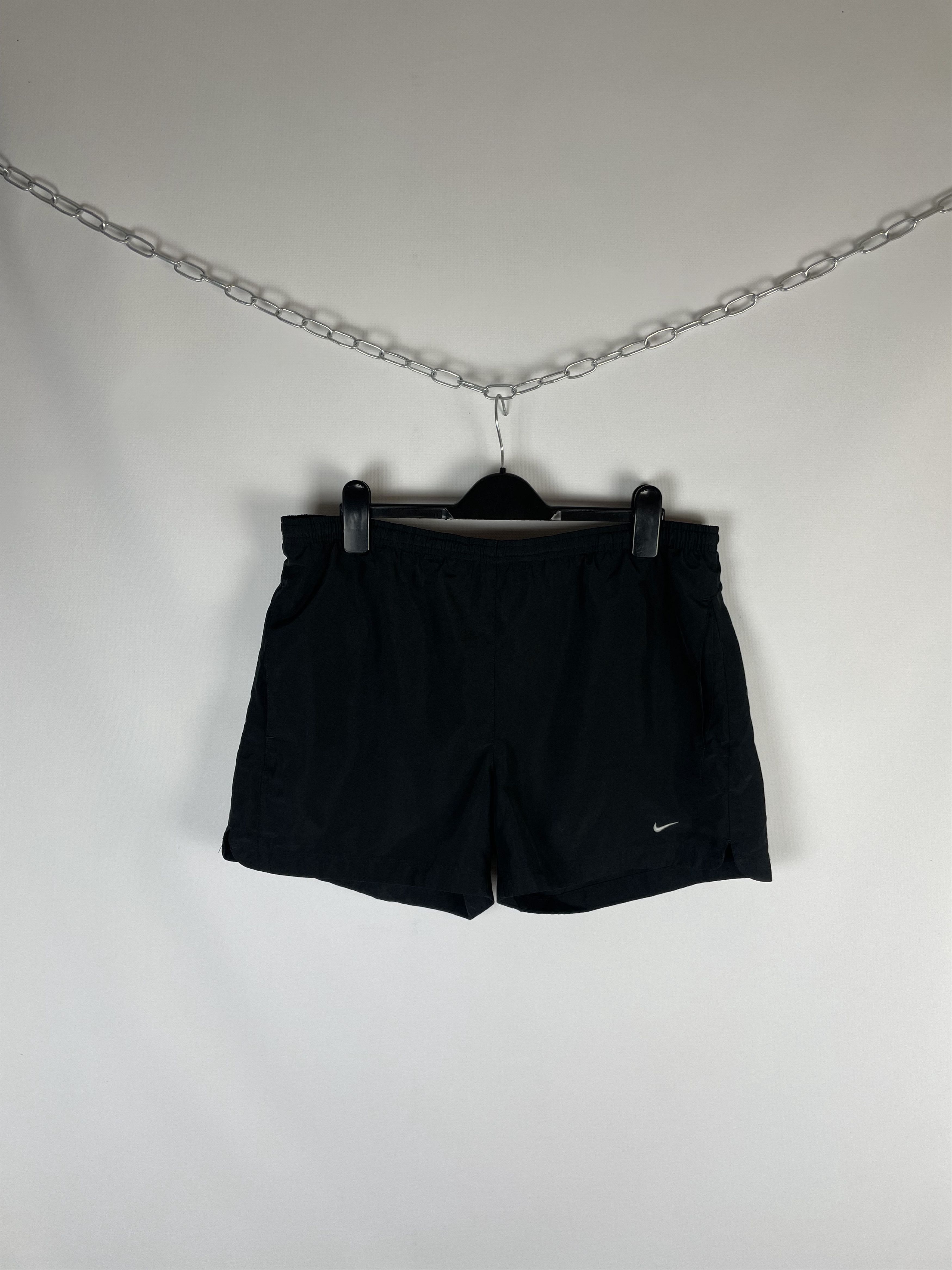 Nike Vintage Nike Shorts Y2k Size US 34 / EU 50 - 1 Thumbnail