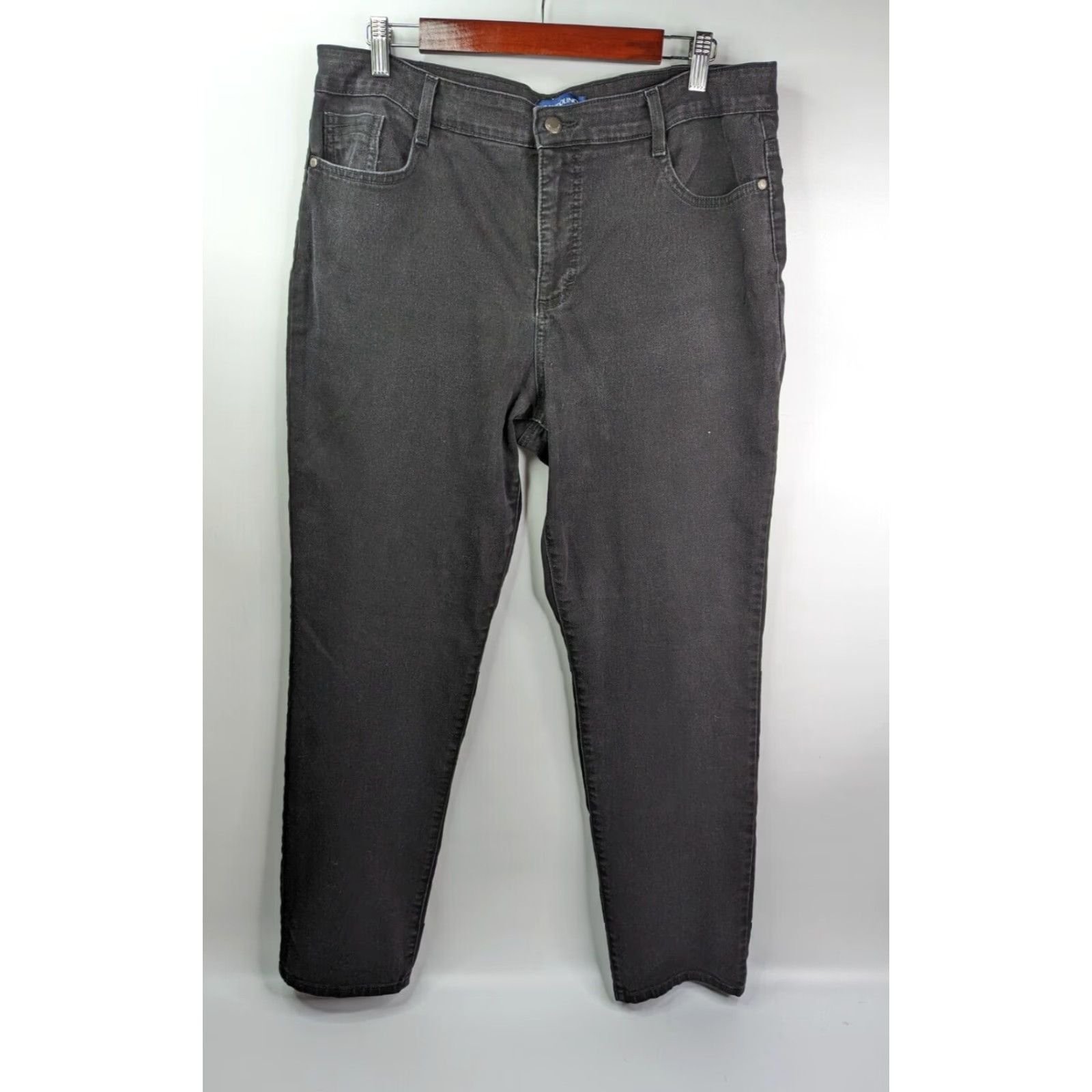 Vintage Bandolino Jeans Women's 16 Black Rinse High Rise 5-Pocket Denim Tapered Modern Fit Womens Size 38" / US 16 / IT 52 - 2 Thumbnail