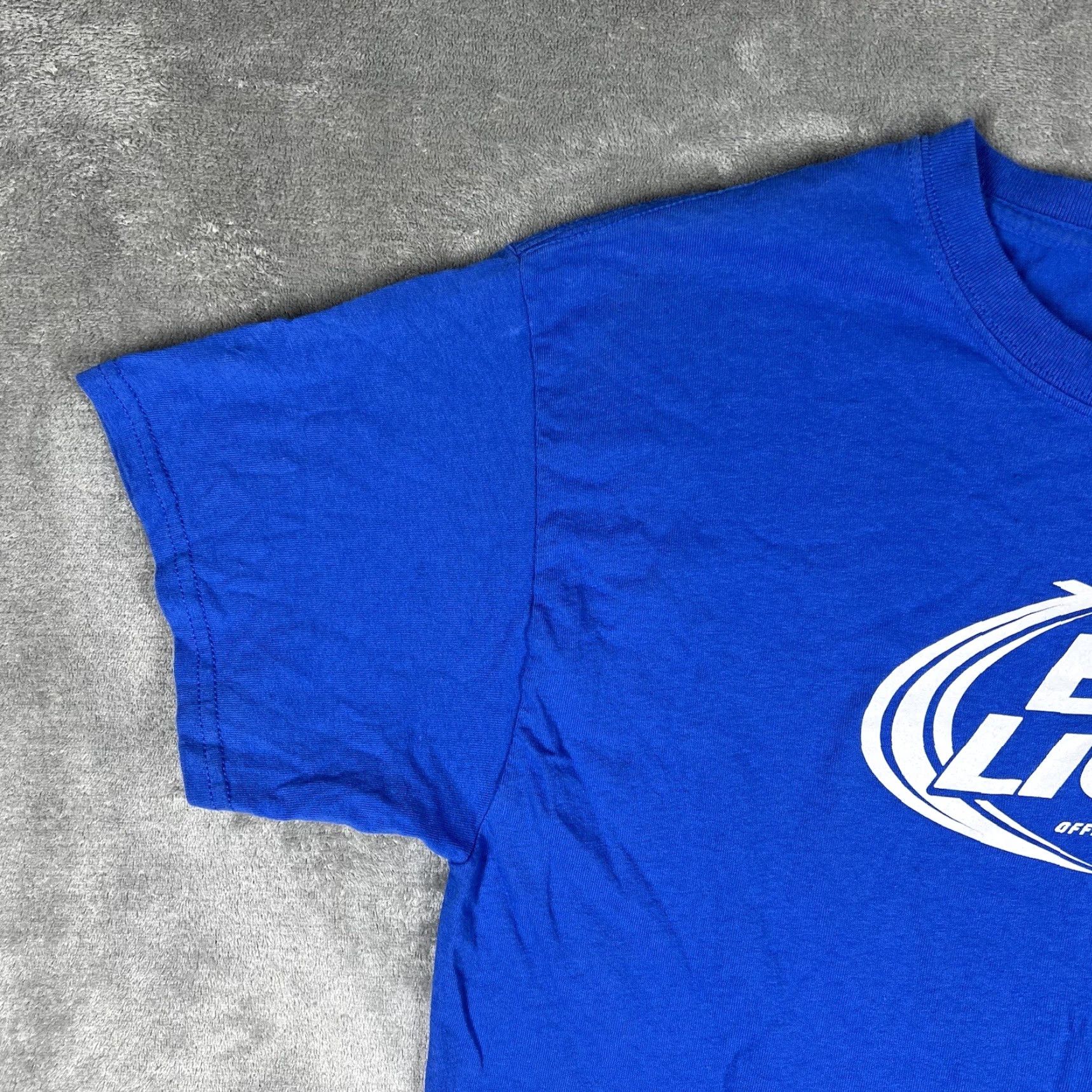 Gildan VINTAGE Bud Light Official Beer Sponsor of The NFL Men's Large Royal Blue T-Shirt Gildan Size US L / EU 52-54 / 3 - 2 Thumbnail