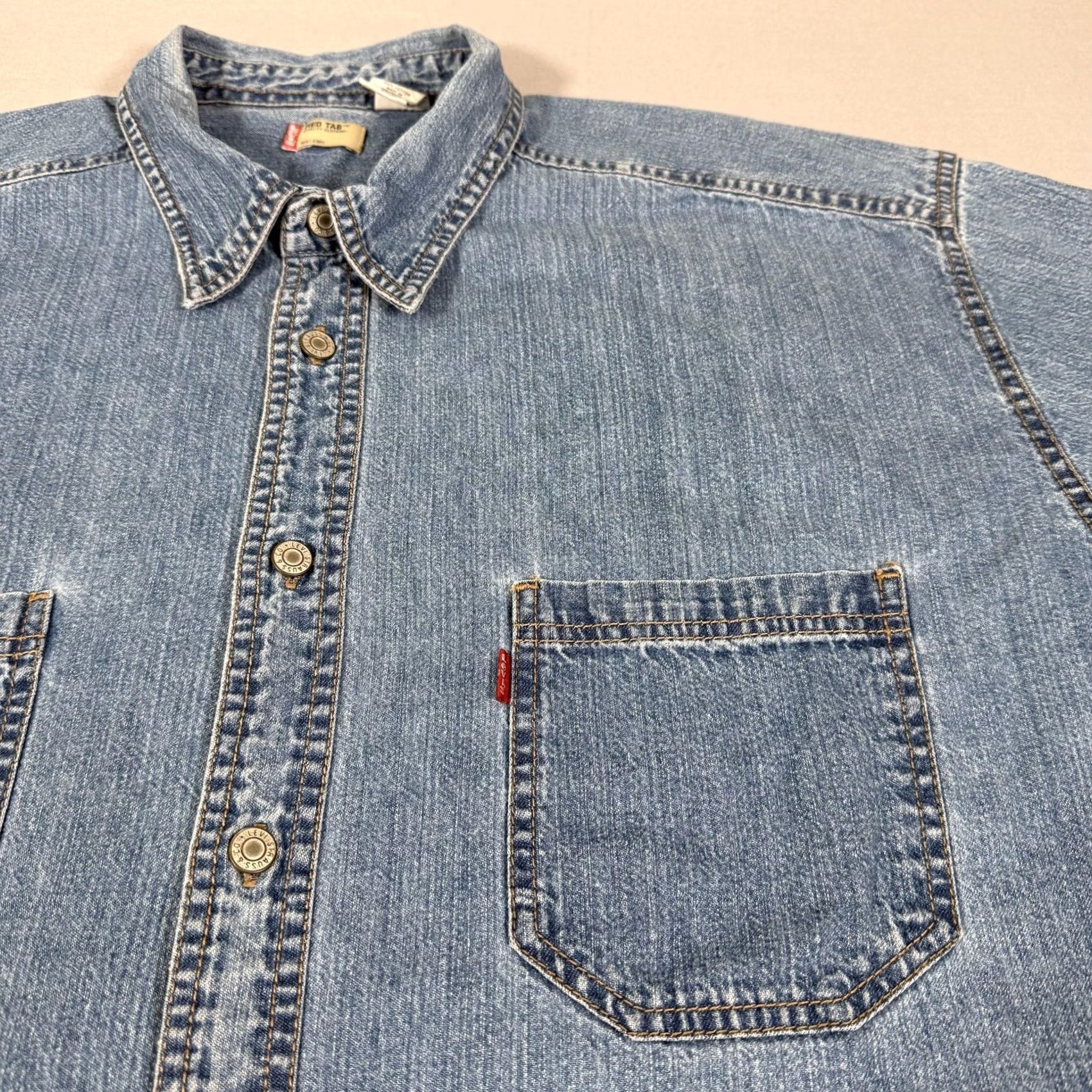 Levi's VINTAGE Levi's Shirt Mens XL Blue Denim Jean Metal Button Up Western Cowboy Work Size US XL / EU 56 / 4 - 4 Thumbnail