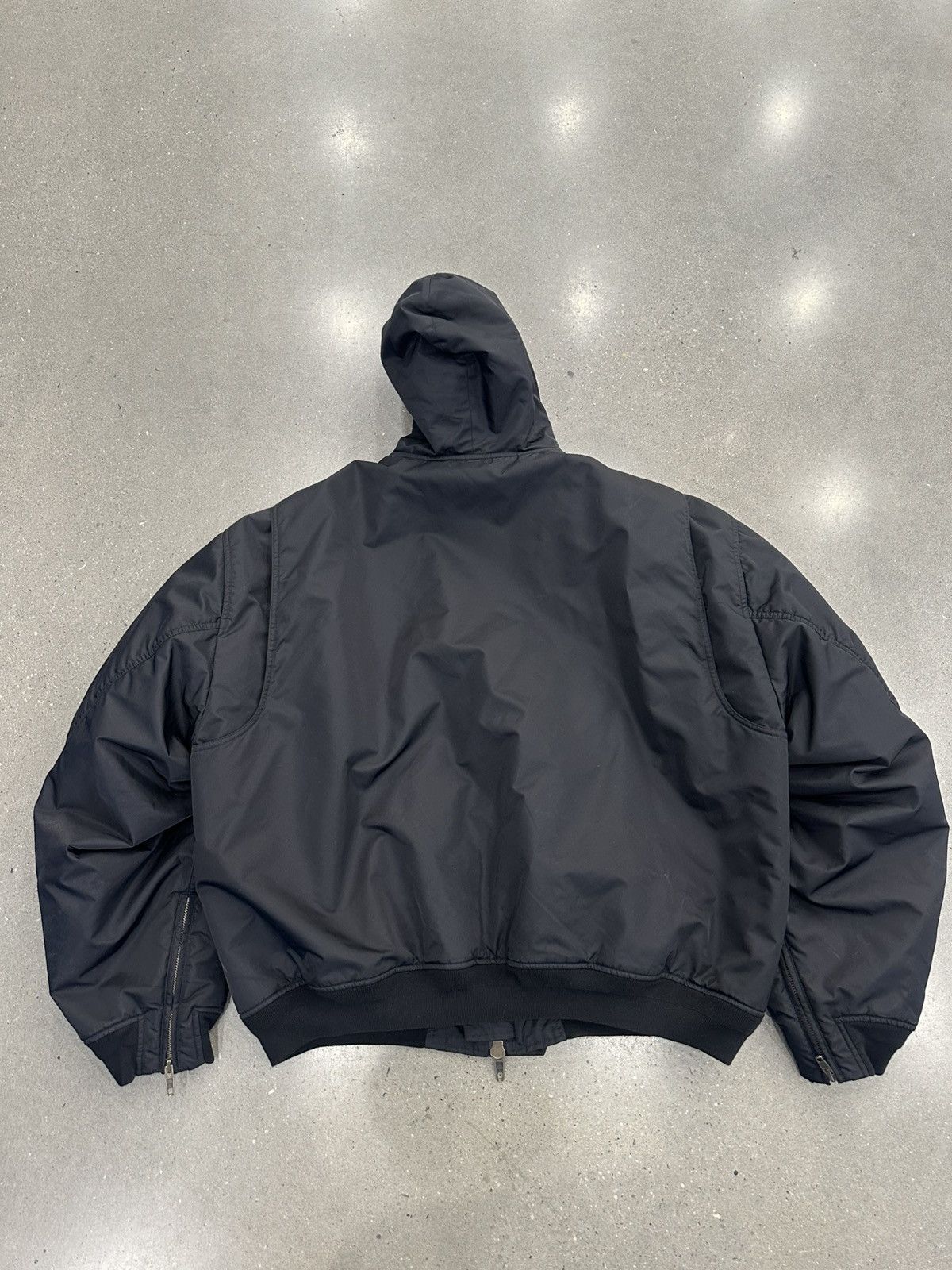 Balenciaga Balenciaga 3B Nylon Bomber SS22 Size US XL / EU 56 / 4 - 9 Thumbnail