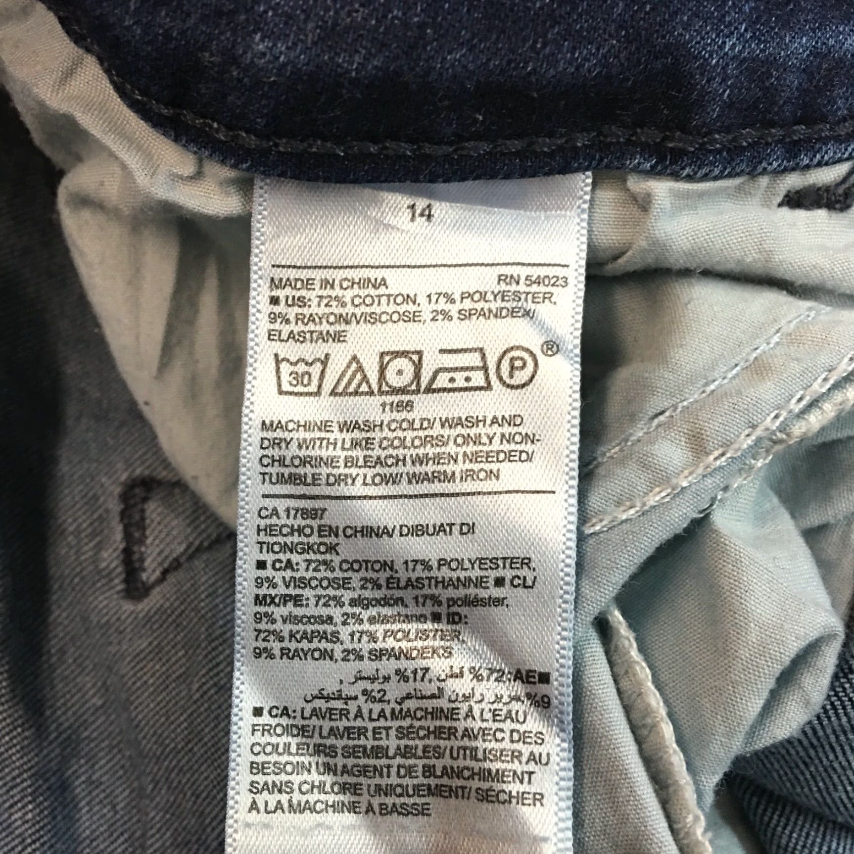 Old Navy Old Navy Womens Rockstar Blue Cut Off Skinny Denim Jeans 14 Regular 34x25 Blue Jeans Size 36" / US 14 / IT 50 - 7 Thumbnail