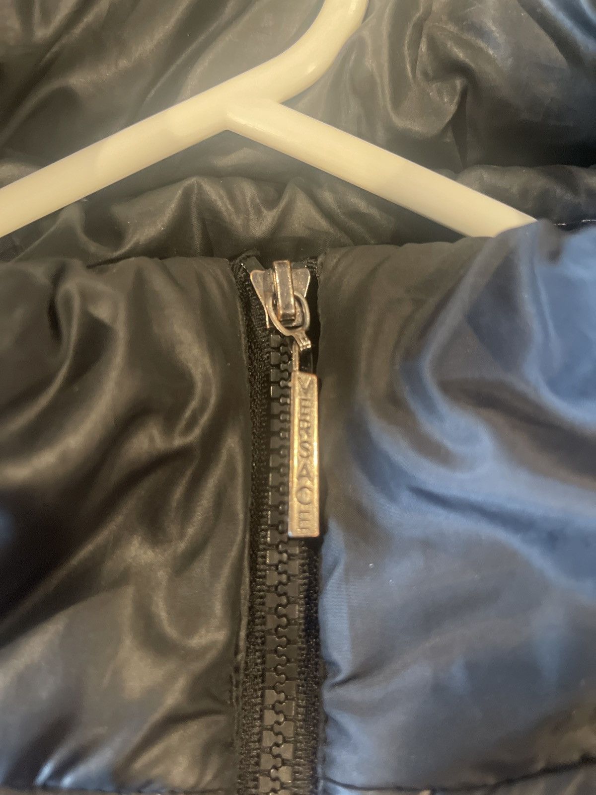 Versace × Vintage *Extremely Rare* Cropped Versace Winter Jacket (2006) Size US XL / EU 56 / 4 - 3 Thumbnail