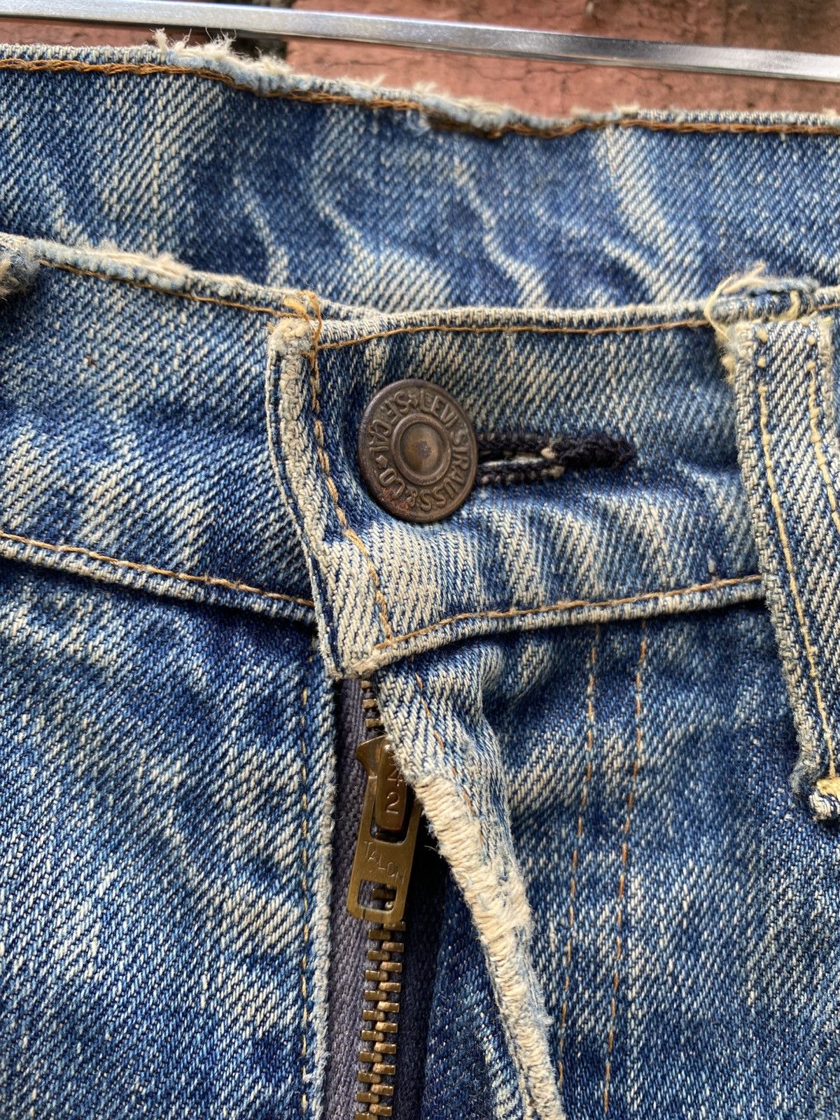 Levi's Vintage Clothing W33x30.5 Vintage levi's 505 redline big E distress repaired Size US 33 - 6 Thumbnail