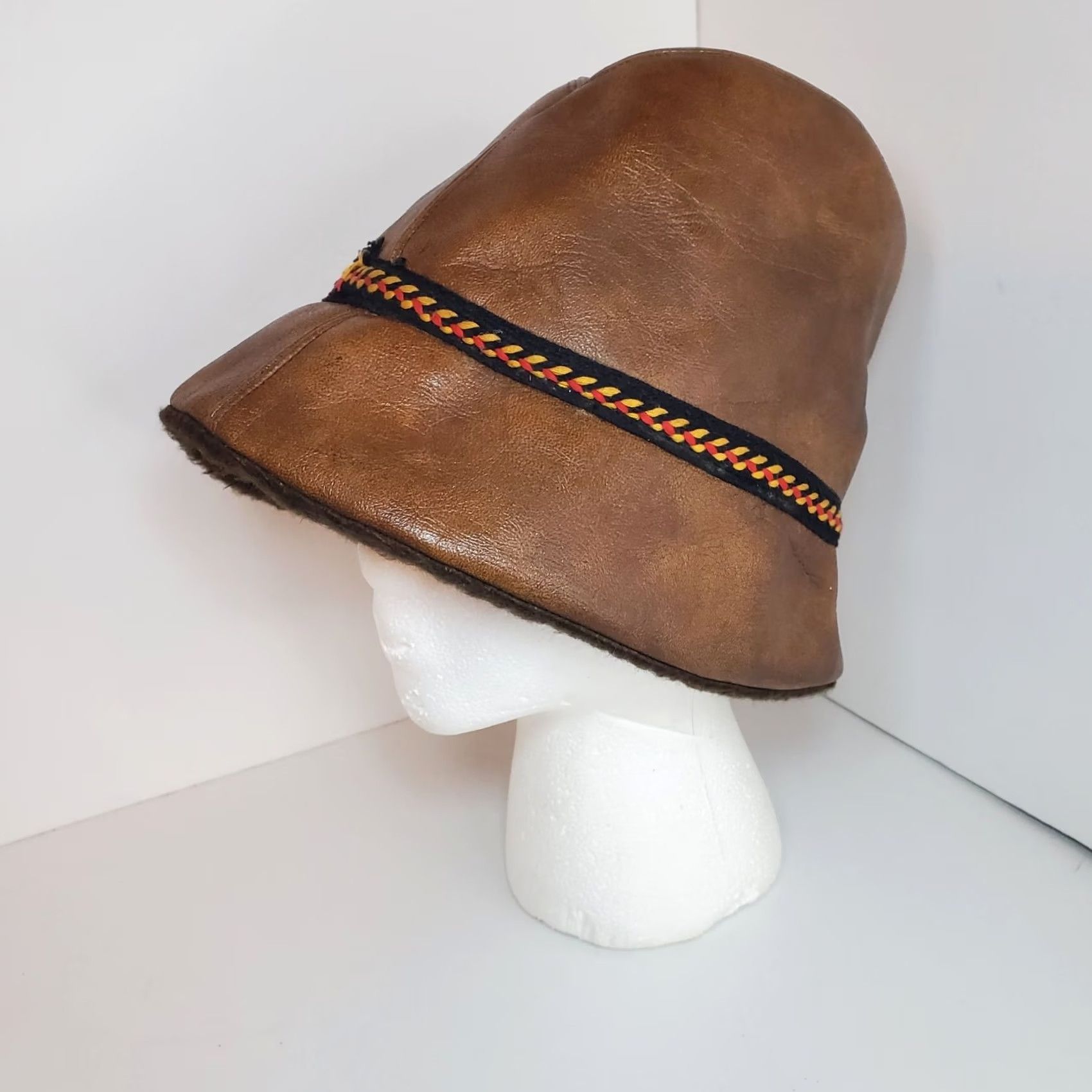 Vintage VINTAGE Brown Faux Leather Fur Mens Bucket Fedora Sz Small 70s retro Size ONE SIZE - 2 Thumbnail