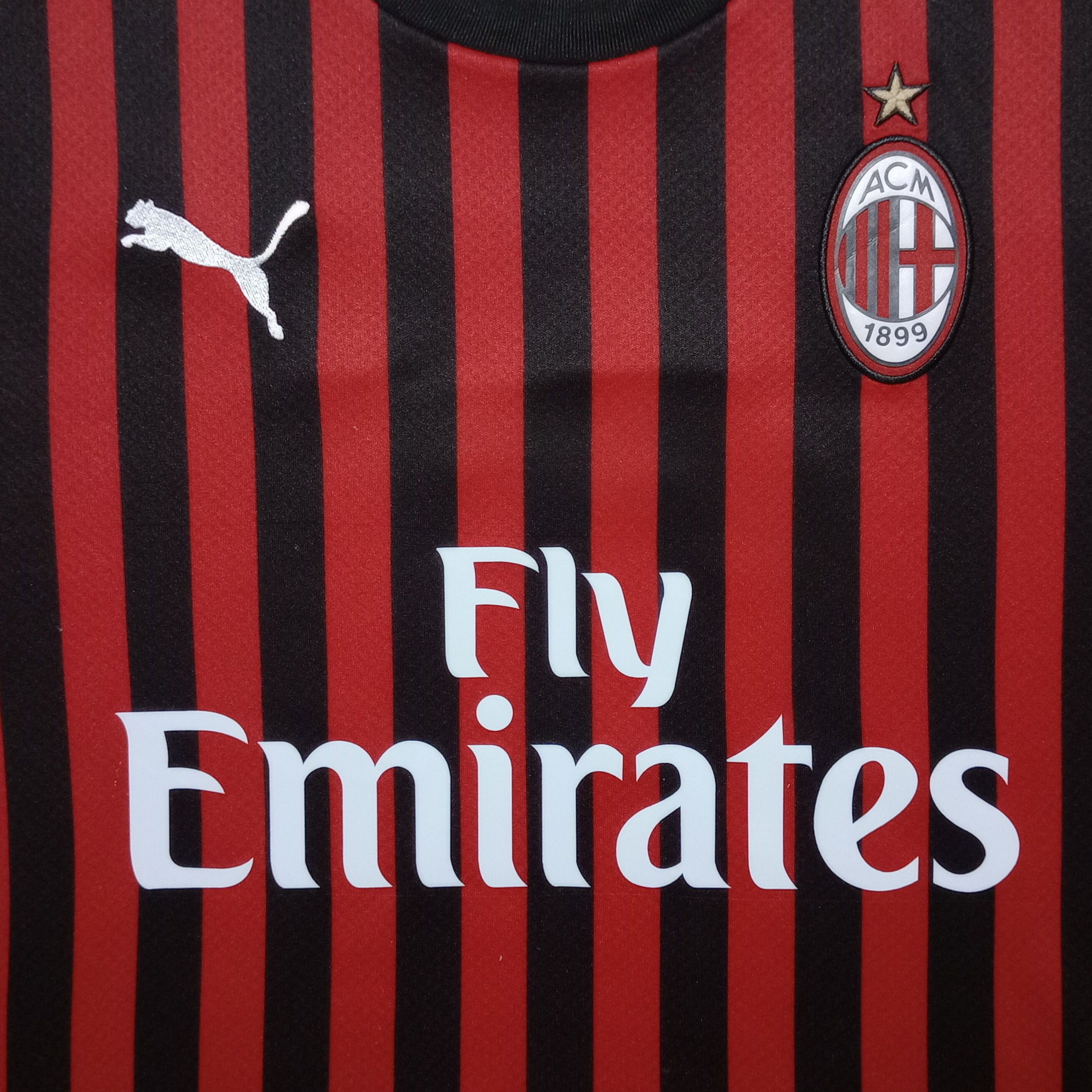 Puma AC Milan 2019-2020 Home Jersey Zlatan Ibrahimovic 21 Size US S / EU 44-46 / 1 - 3 Thumbnail