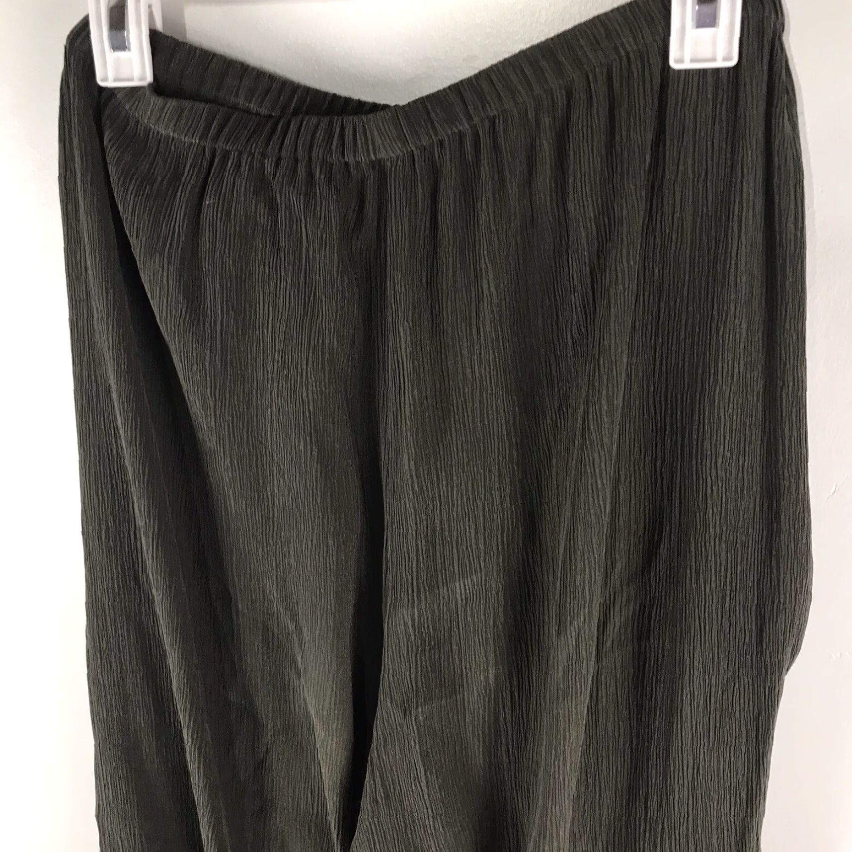 Vintage Josephine Chaus Green Silk Dress Pants Plus Size 20 Wide-Leg Pull On Womens Size 42" / US 20 - 6 Thumbnail