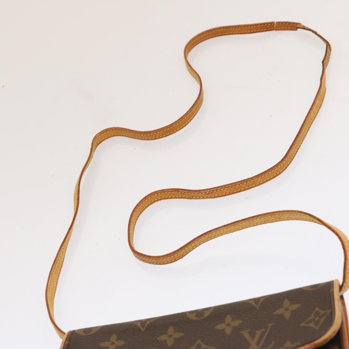 Louis Vuitton LOUIS VUITTON Monogram Pochette Twin PM Shoulder Bag M51854 Size ONE SIZE - 8 Thumbnail