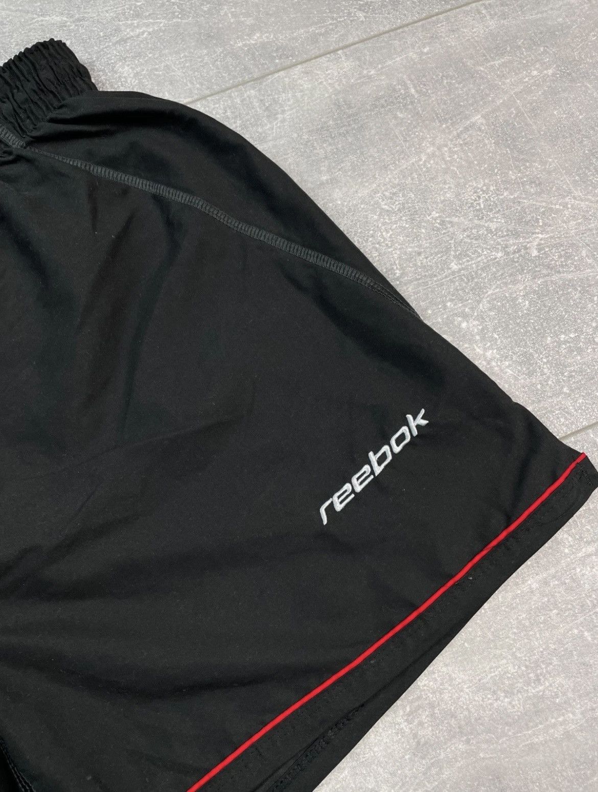 Reebok Bolton Wanderers 2002 Football Soccer Shorts Reebok Vintage Size US 34 / EU 50 - 3 Thumbnail