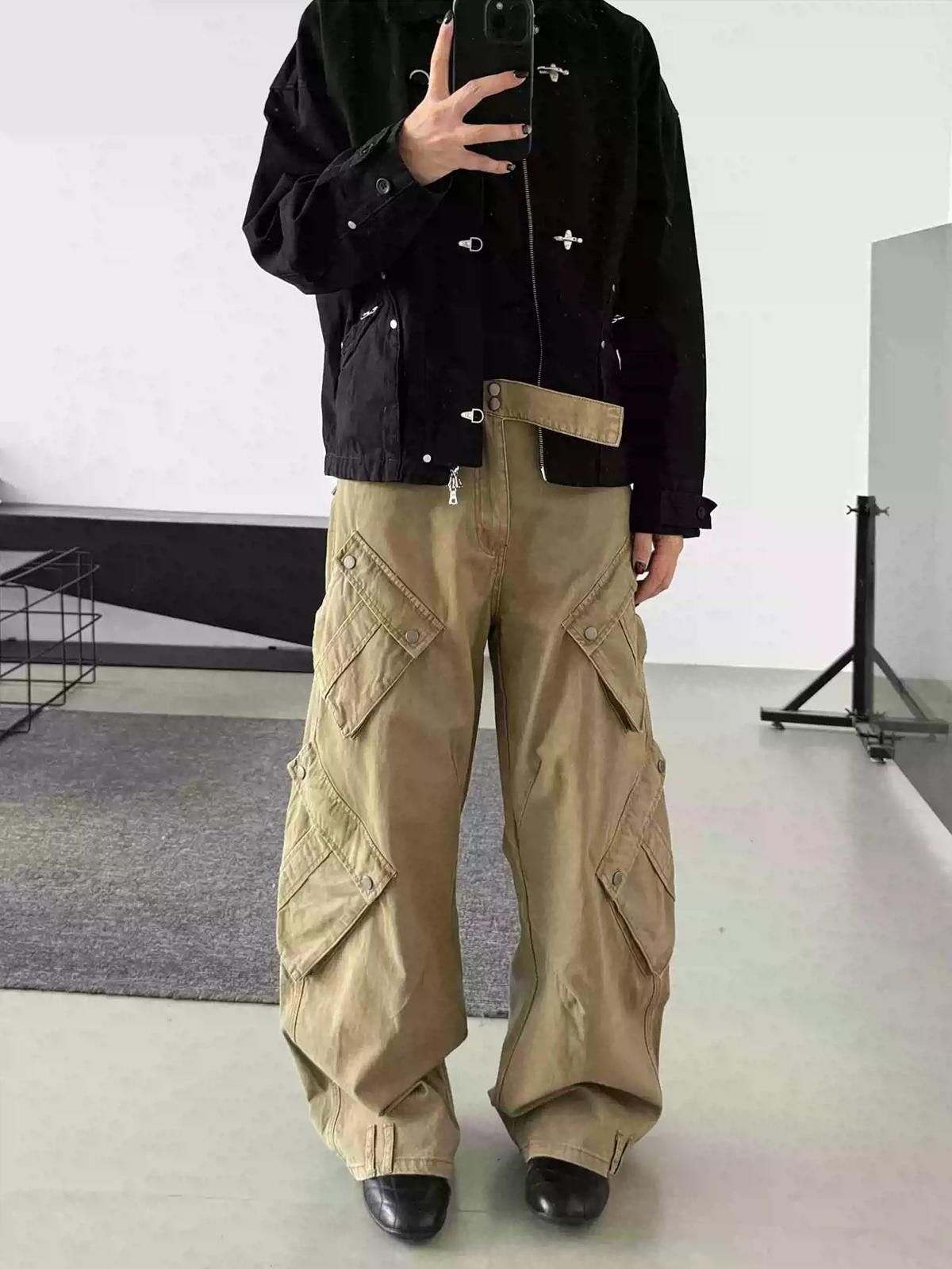Japanese Brand Wide Leg Cargo Pants, Baggy Utility Pants Size US 32 / EU 48 - 5 Thumbnail
