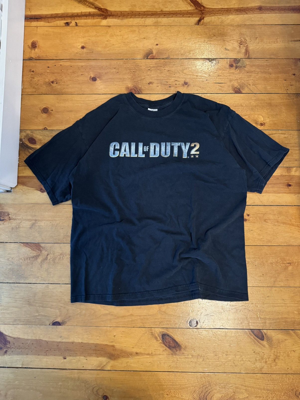 Gildan Vintage y2k Call Of Duty 2 Promo t shirt. Tagged XL Size US XL / EU 56 / 4 - 2 Thumbnail