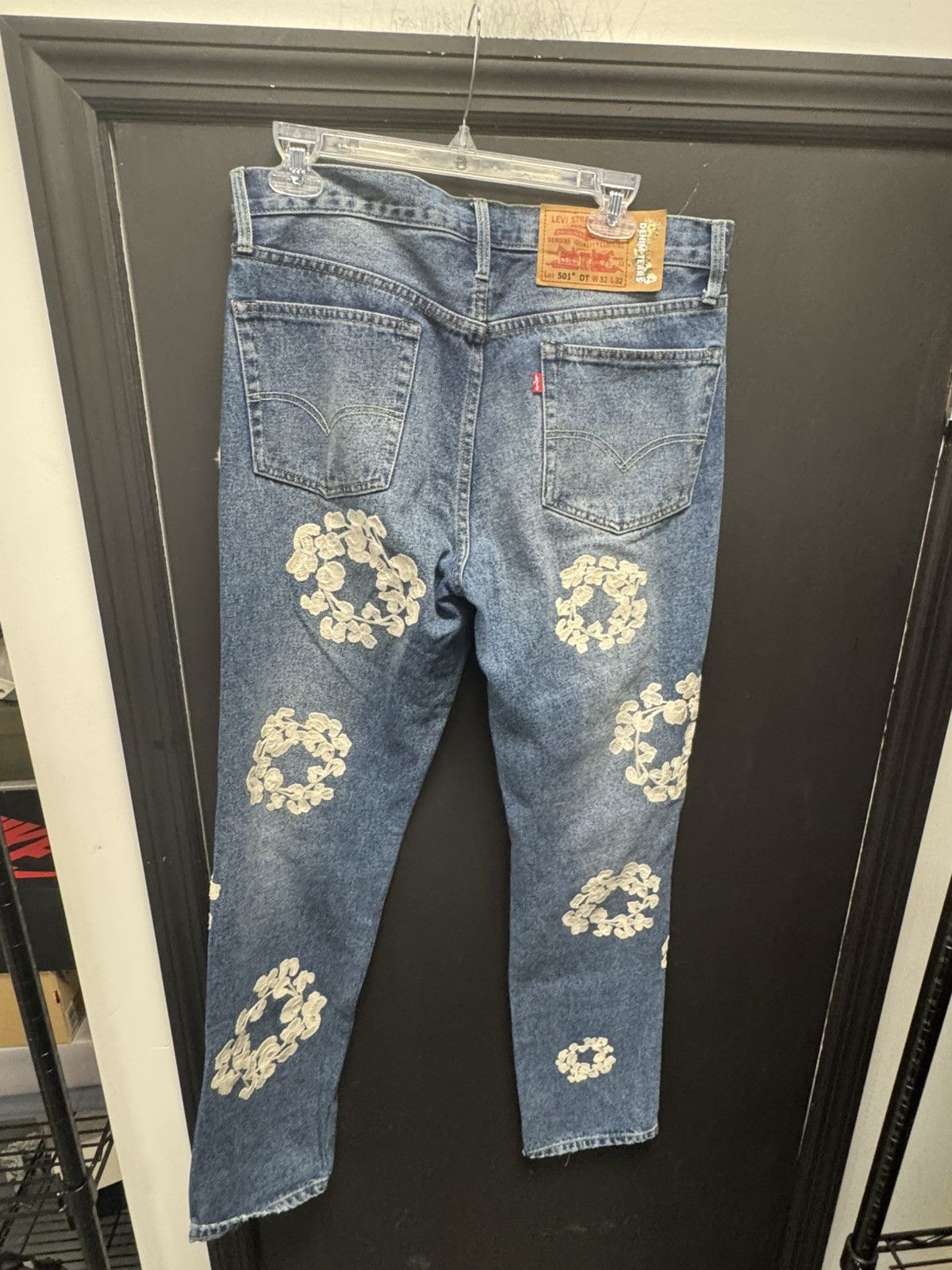 DENIM TEARS Denim Tears Chain Stitched Cotton Wreath Embroidered Jeans Size US 32 / EU 48 - 3 Thumbnail