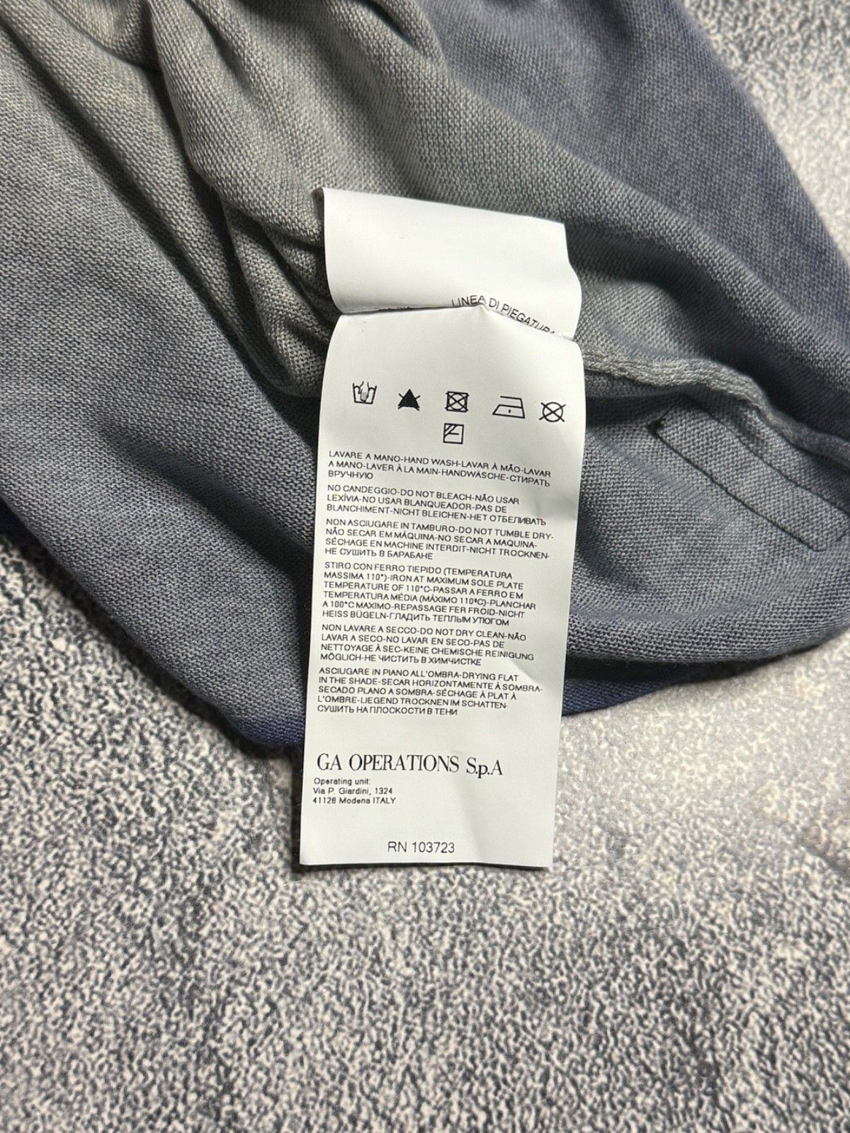 Armani Armani men's jumper L Size US L / EU 52-54 / 3 - 6 Thumbnail