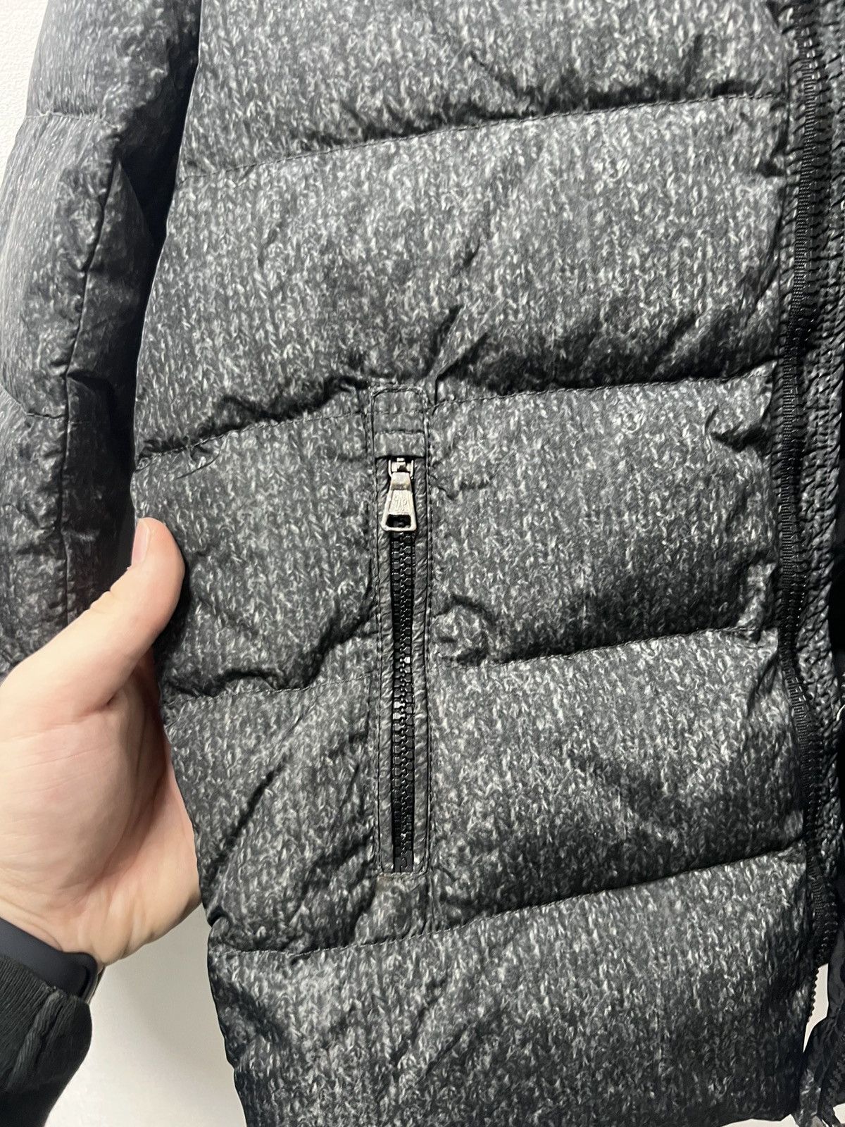 Moncler Moncler Puffer Jacket White Big Logo Size US XS / EU 42 / 0 - 10 Thumbnail