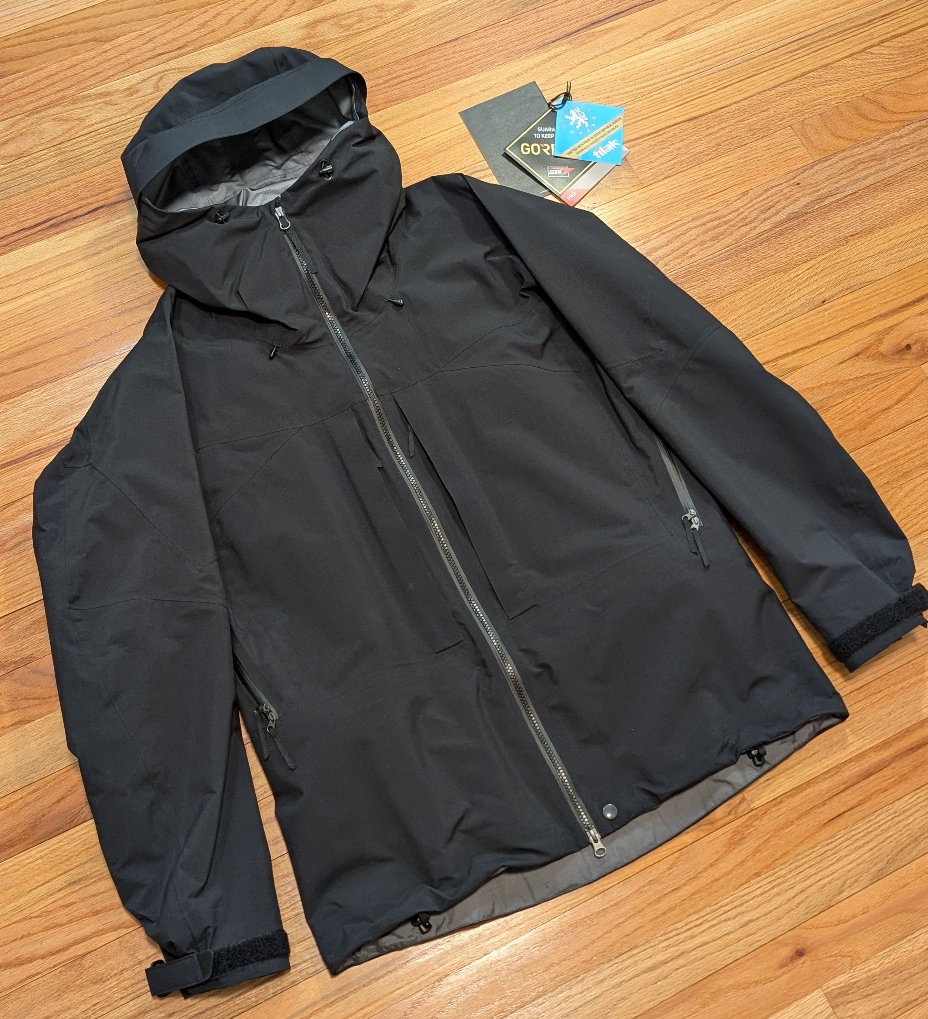 Tilak Tilak × Acronym Evolution Jacket L – Limited 200 Size US L / EU 52-54 / 3 - 4 Thumbnail