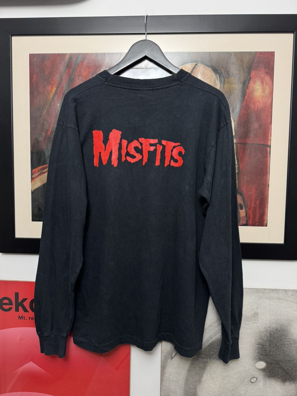 Band Tees Vintage 90s Misfits Skull Logo Band Punk Rock Longsleeve Size US XL / EU 56 / 4 - 2 Thumbnail