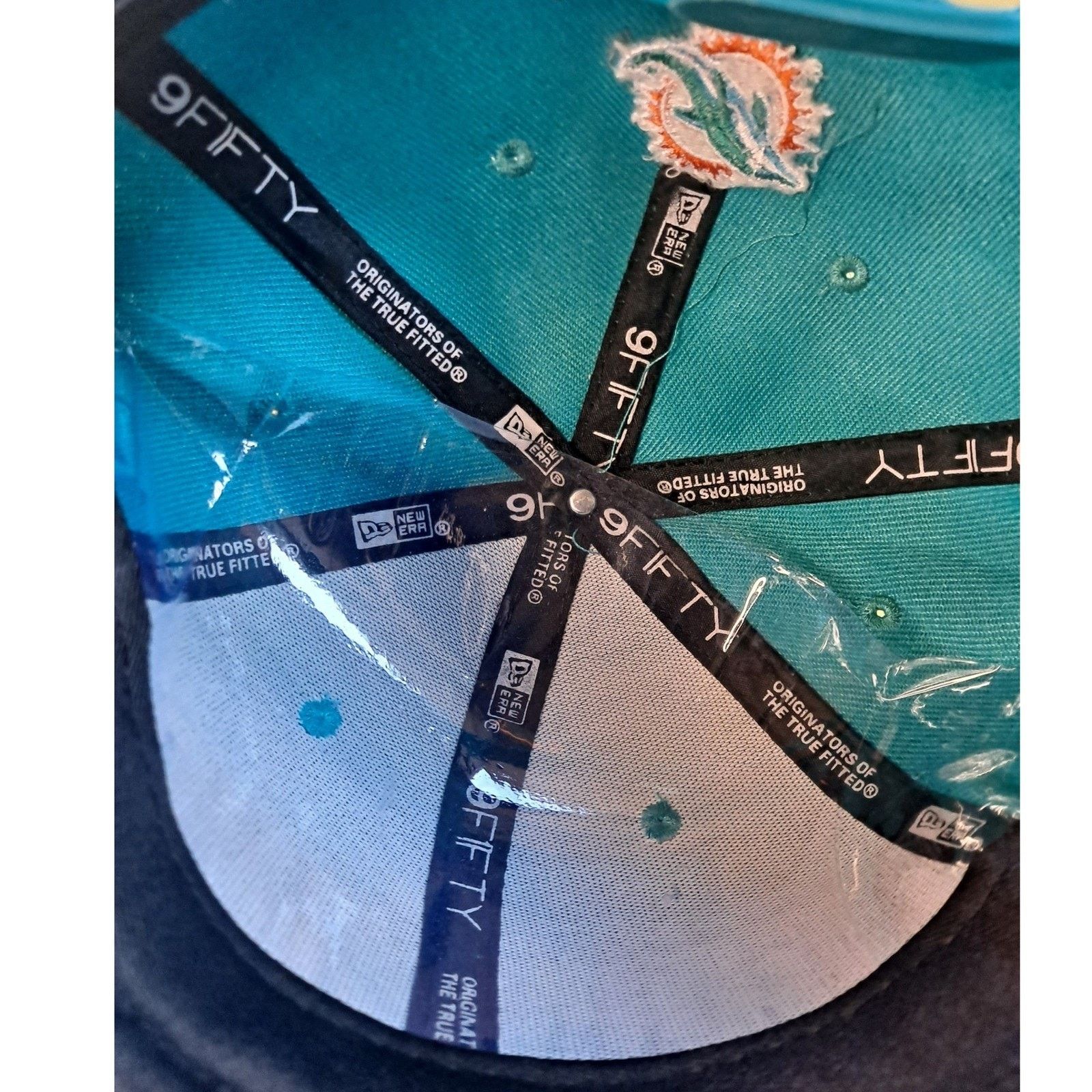 New Era Miami Dolphins New Era 9FIFTY NFL VTG Col Snapback Hat Size ONE SIZE - 7 Thumbnail