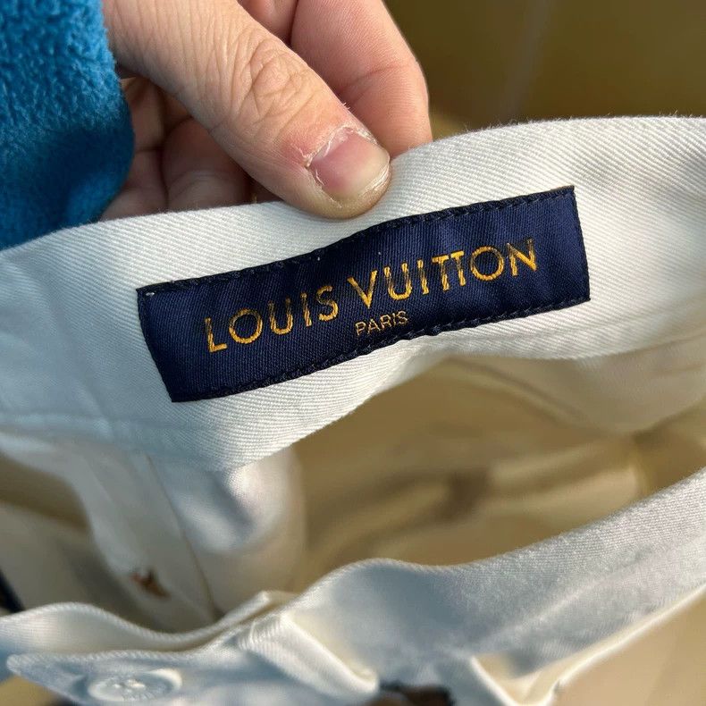 Louis Vuitton Louis Vuitton White caricature print slacks pants Size US 38 / EU 54 - 3 Thumbnail