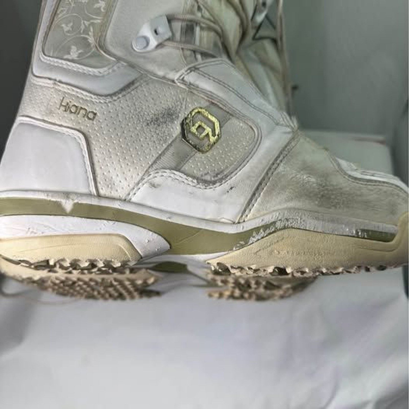 Salomon Salomon Kiana Snowboard Boots Women's Size 7 US- Custom Fit Size US 7 / IT 37 - 8 Thumbnail