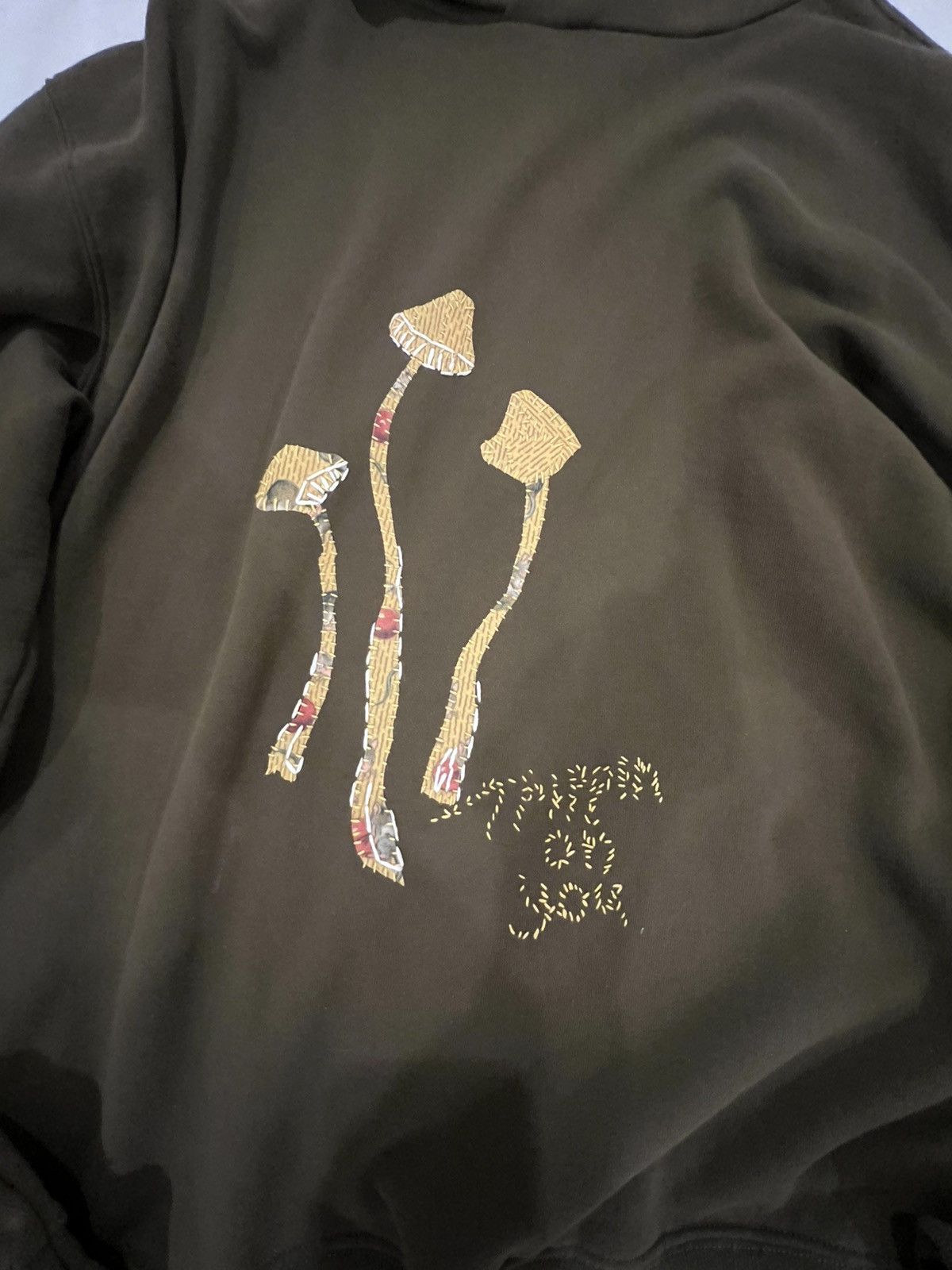 Maison Margiela Maison Margiela Khaki 'trippin on you' Hoodie Size US S / EU 44-46 / 1 - 4 Thumbnail