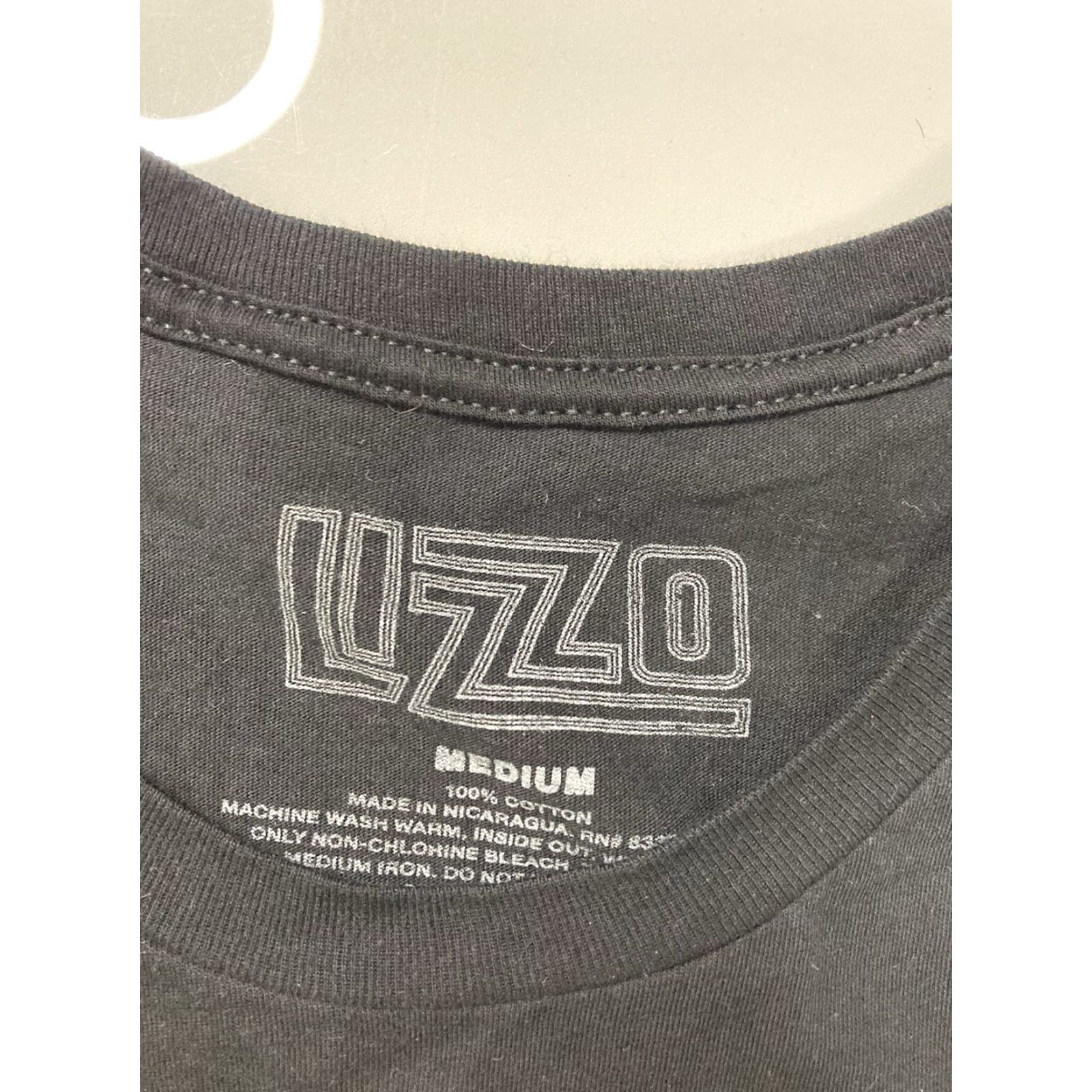 Rizzoli VINTAGE Lizzo The Special Tour 2022 Graphic Shirt Women Medium Black Short Sleeve Size M / US 6-8 / IT 42-44 - 4 Thumbnail