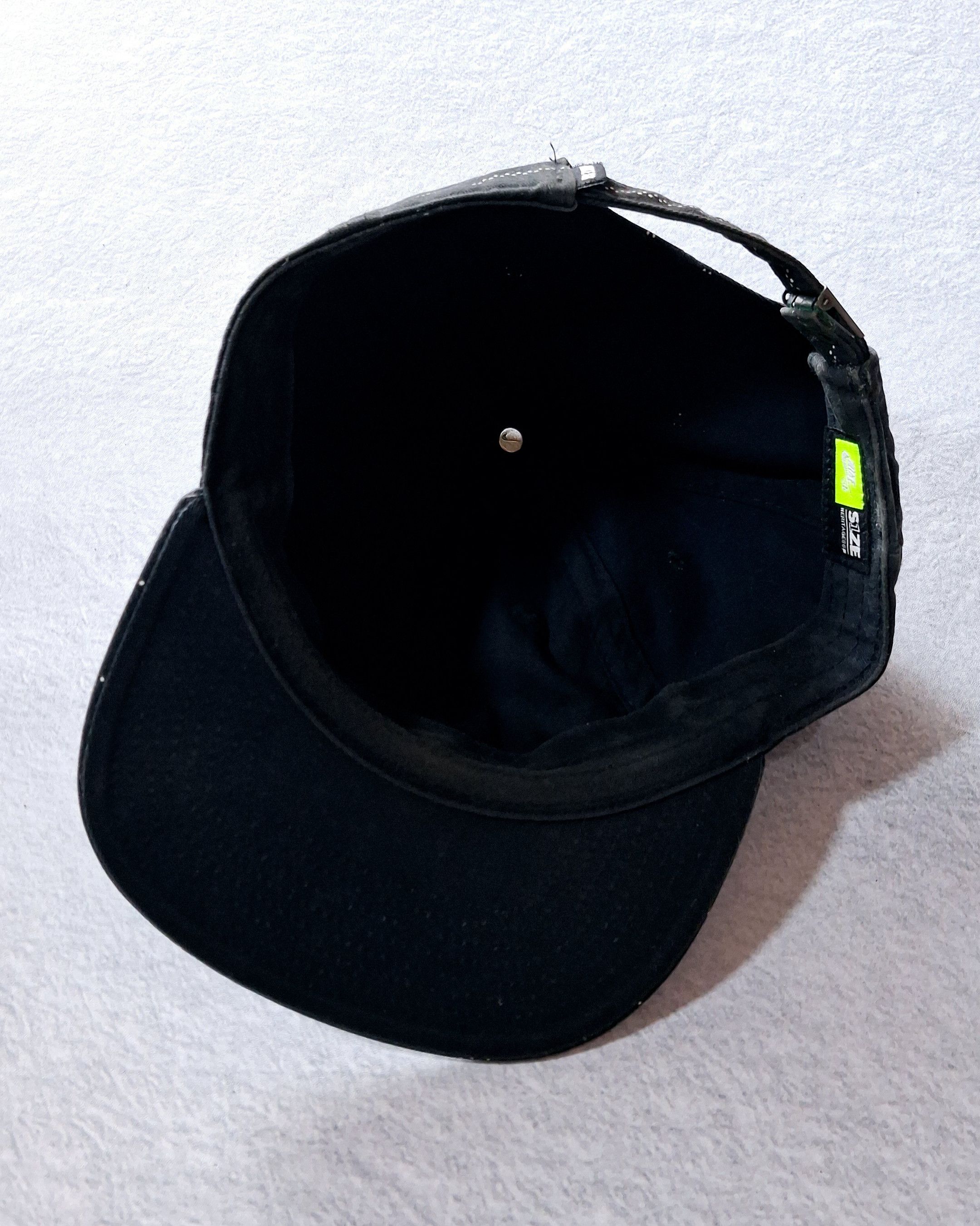 Nike SB NIKE SB SKATEBOARD HERITAGE86 BW STRIPED STRAPBACK CAP 2017 Size ONE SIZE - 6 Thumbnail