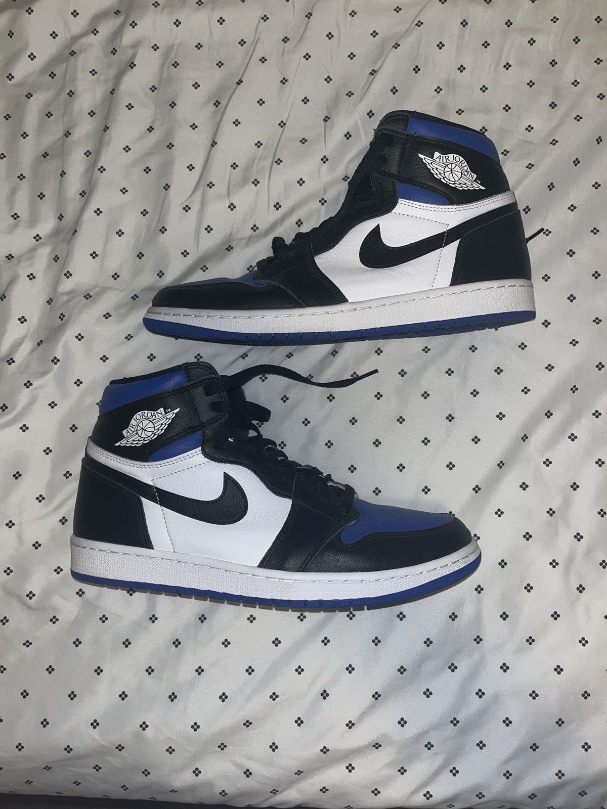 Jordan Brand Air jordan 1 royal toe Size US 11 / EU 44 - 6 Thumbnail