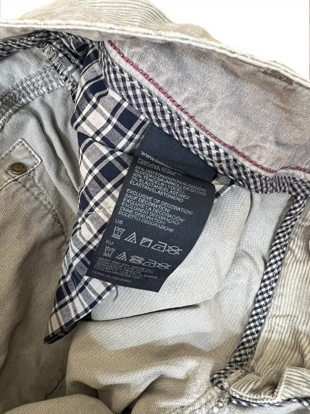 Tommy Hilfiger Tommy Hilfiger Rome grey corduroy trousers size W31 L32 Size US 31 - 6 Thumbnail