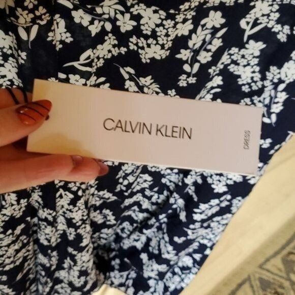 Calvin Klein Calvin Klein Floral 100% Rayon Capped Sleeve Full Button Bel Size S / US 4 / IT 40 - 6 Thumbnail