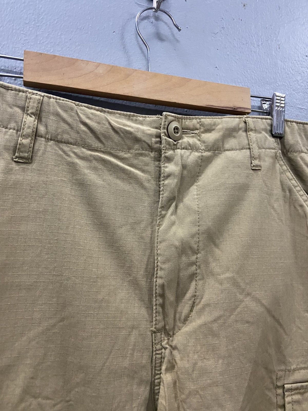 Avirex AVIREX ARMED FORCES MANUFACTURER CARGO PANTS Size US 38 / EU 54 - 3 Thumbnail