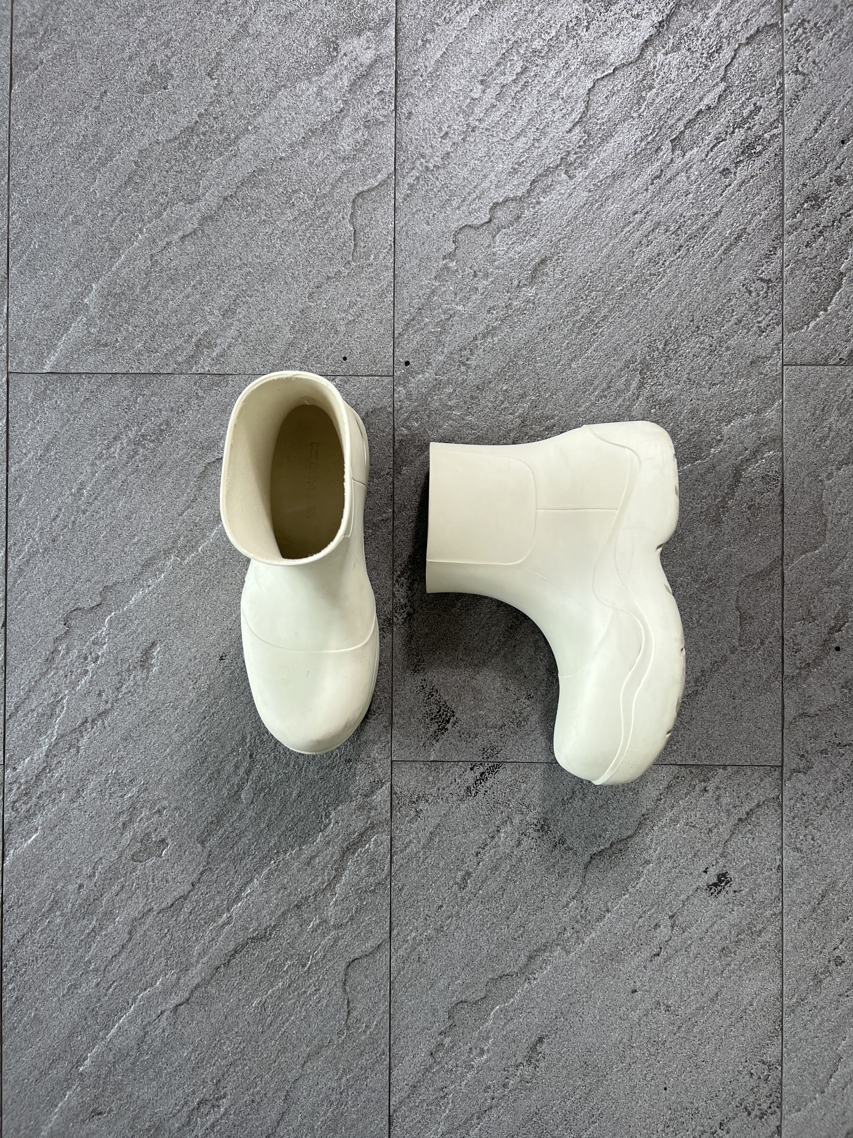 Bottega Veneta Bottega Veneta Puddle Boots White EU37 Rubber Size US 7 / IT 37 - 6 Thumbnail