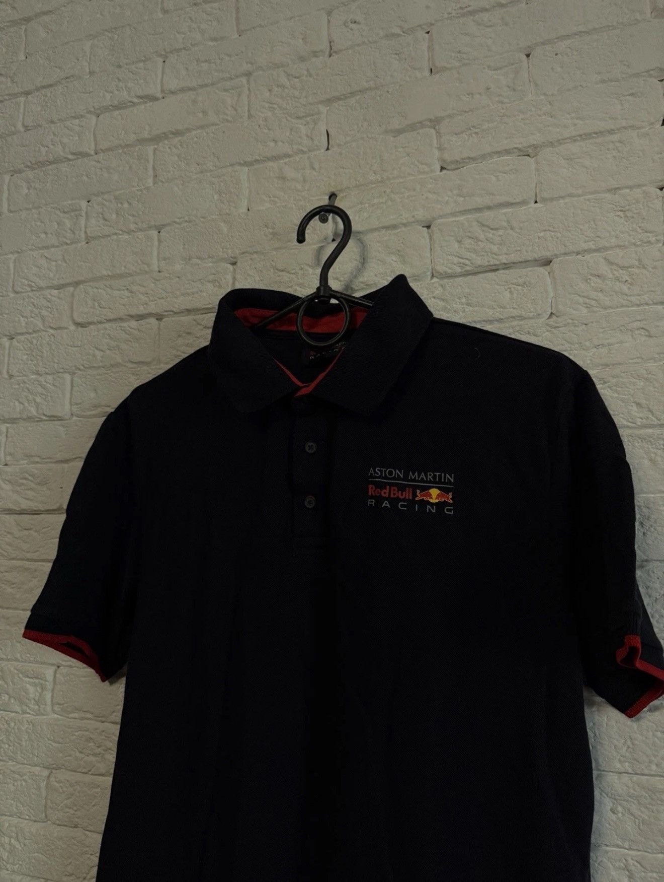 Red Bull Aston Martin Red Bull Racing Polo Shirt Sz M Size US M / EU 48-50 / 2 - 2 Thumbnail