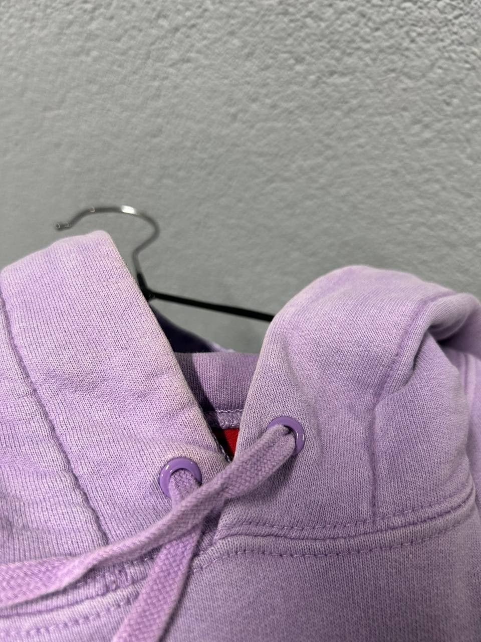 Supreme Supreme mens hoodie L made in Canada Size US L / EU 52-54 / 3 - 8 Thumbnail