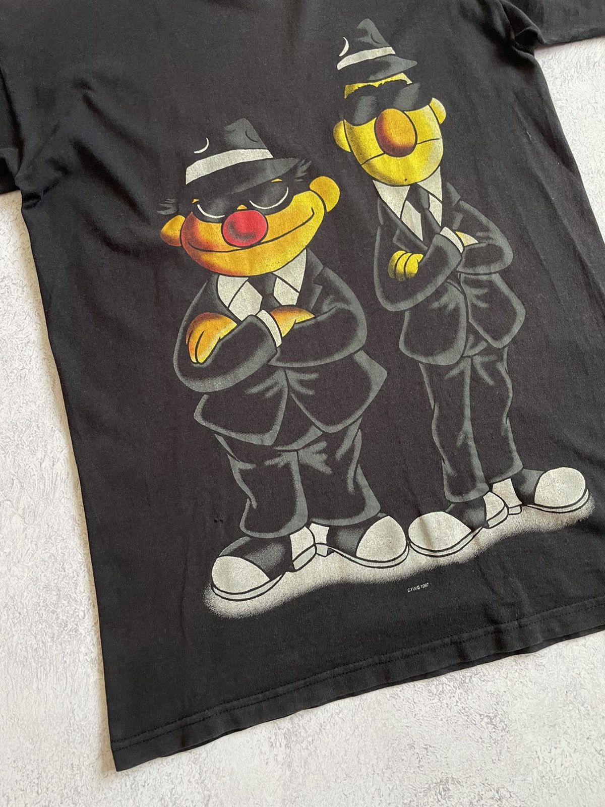 Universal Studios × Vintage Vintage 90s Elmo Jim Henson Tee S Size US S / EU 44-46 / 1 - 2 Thumbnail