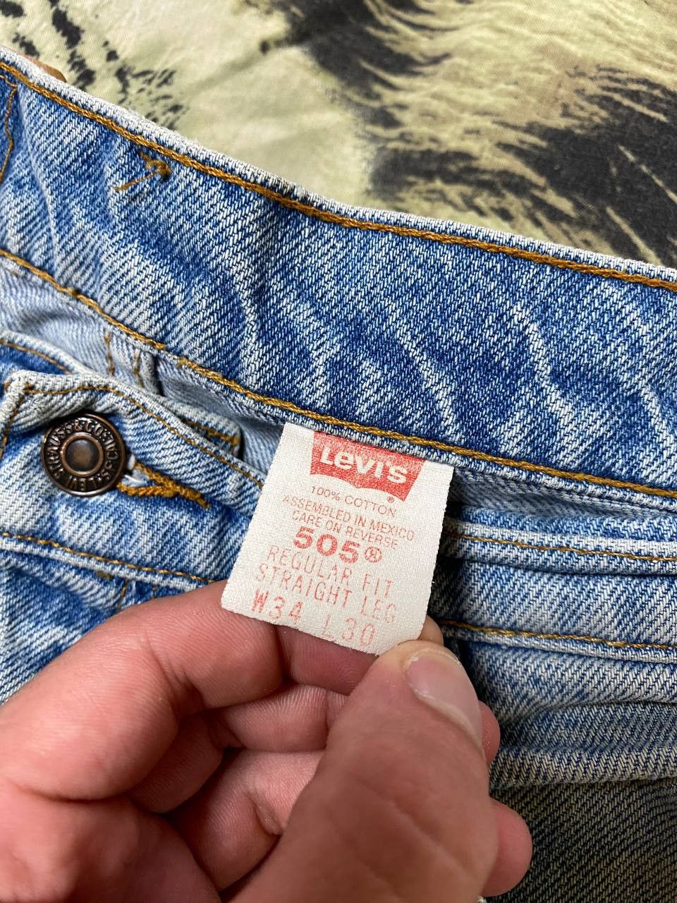 Levi's Y2K Distressed Washed Denim Jeans Levi's 505 Size US 34 / EU 50 - 2 Thumbnail