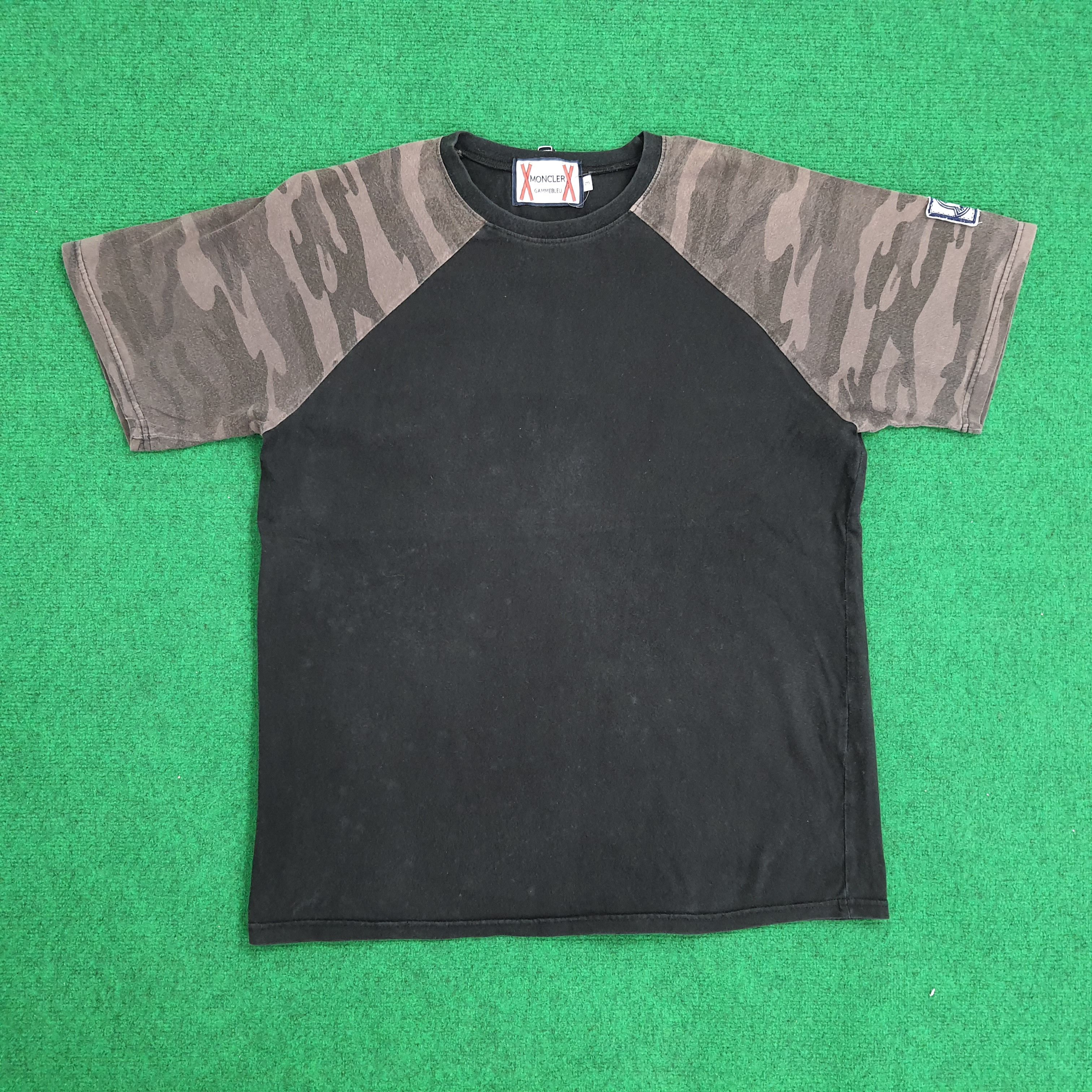 moncler camo tshirt