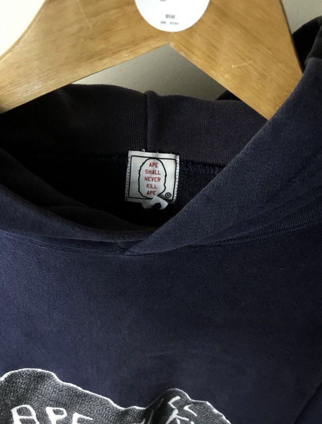 Bape OG CIRCA 2000 APE SHALL NEVER KILL APE HOODIE Size US L / EU 52-54 / 3 - 4 Thumbnail