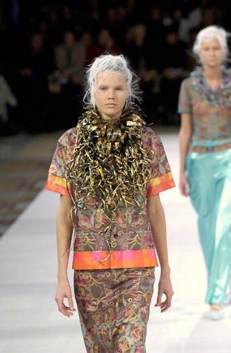 Issey Miyake Issey Miyake Archive SS2001 Runway Iridescent Jacquard Skirt Size 27" / US 4 / IT 40 - 19 Thumbnail