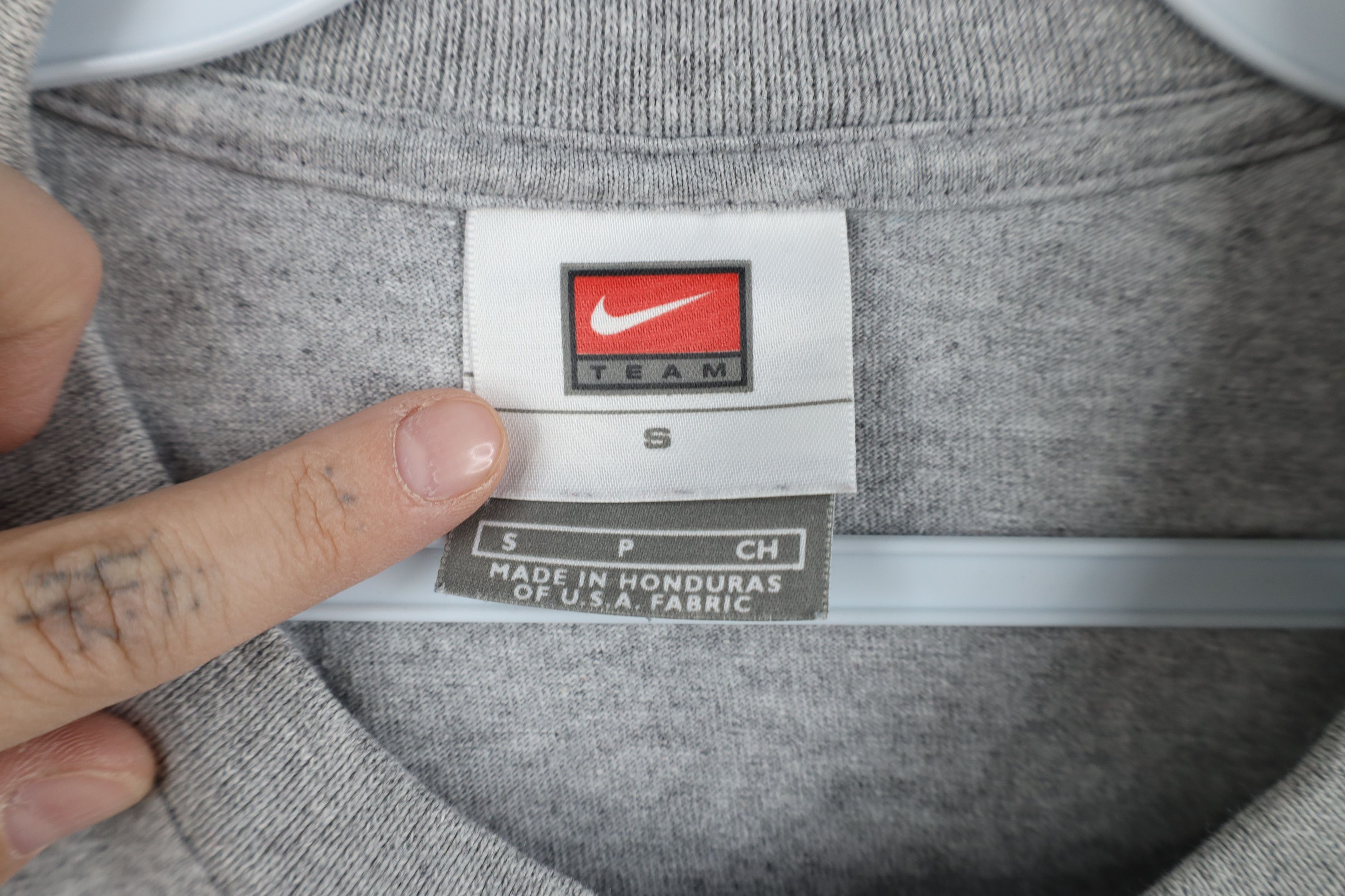 Nike Vintage Nike Center Swoosh Michigan State University T-Shirt Size US S / EU 44-46 / 1 - 10 Thumbnail