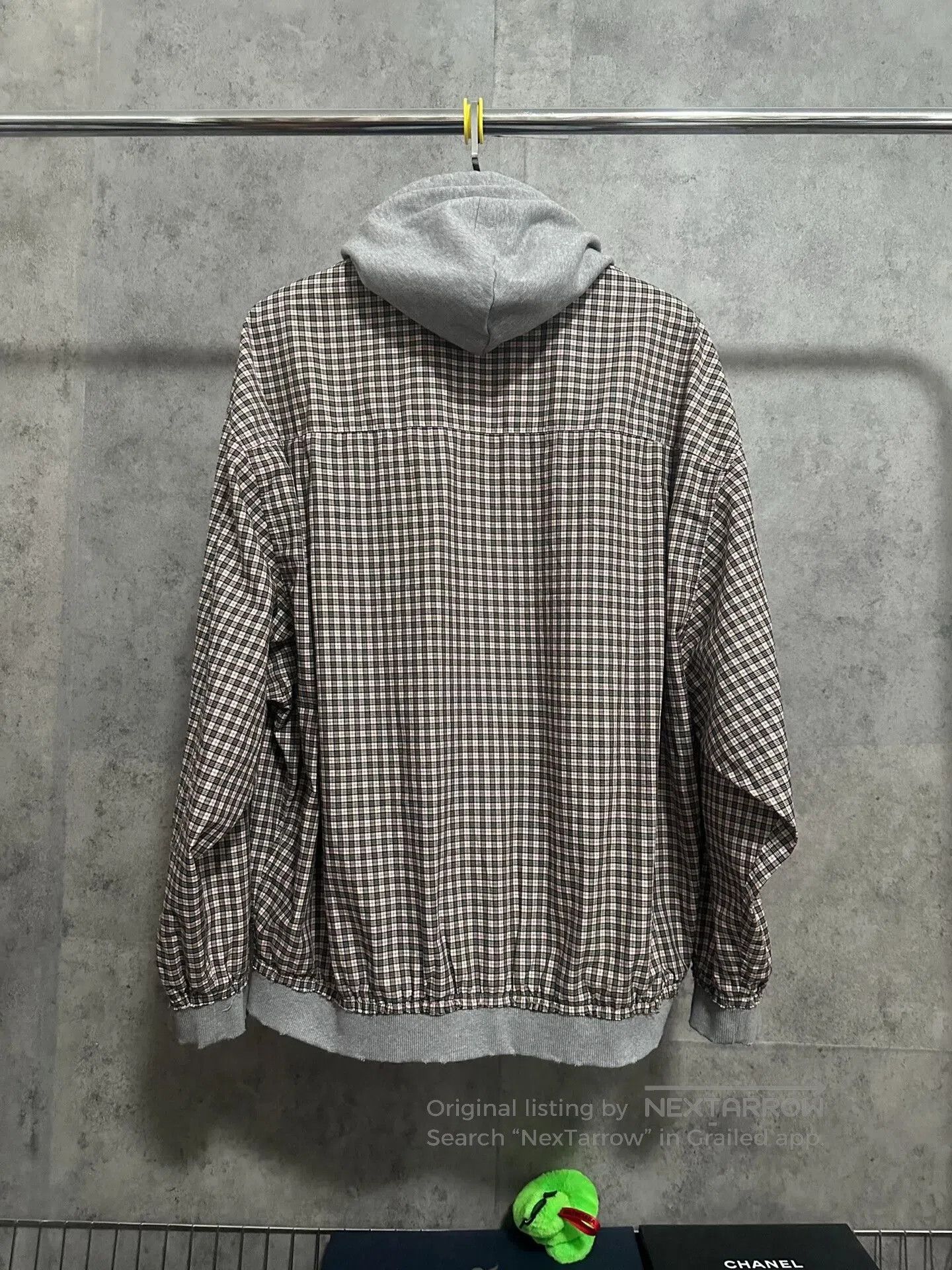 Balenciaga balenciaga gray hooded check shirt jacket. Size US XS / EU 42 / 0 - 4 Thumbnail