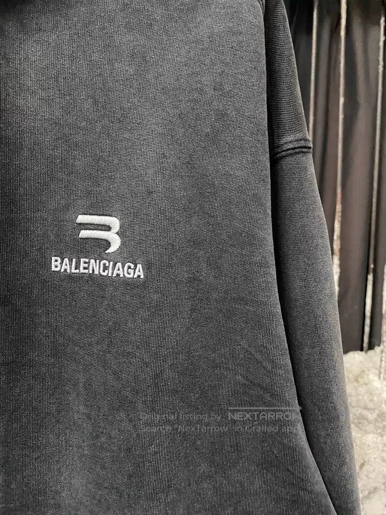 Balenciaga Balenciaga Sweatshirt hoodie Size US L / EU 52-54 / 3 - 5 Thumbnail