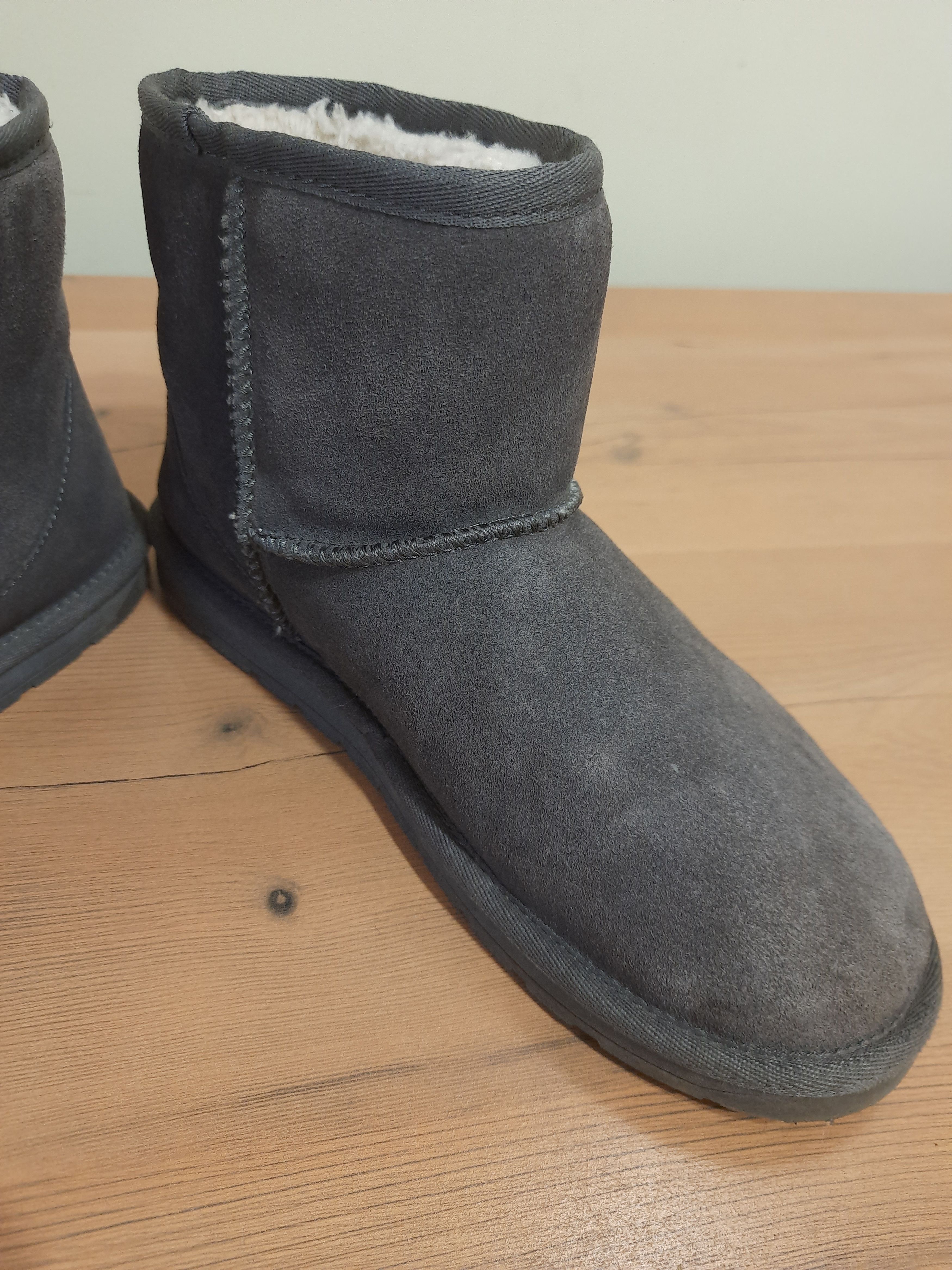 Esprit Classic Mini Suede Y2k Ankle Boots Like Uggs Size US 9 / IT 39 - 15 Thumbnail