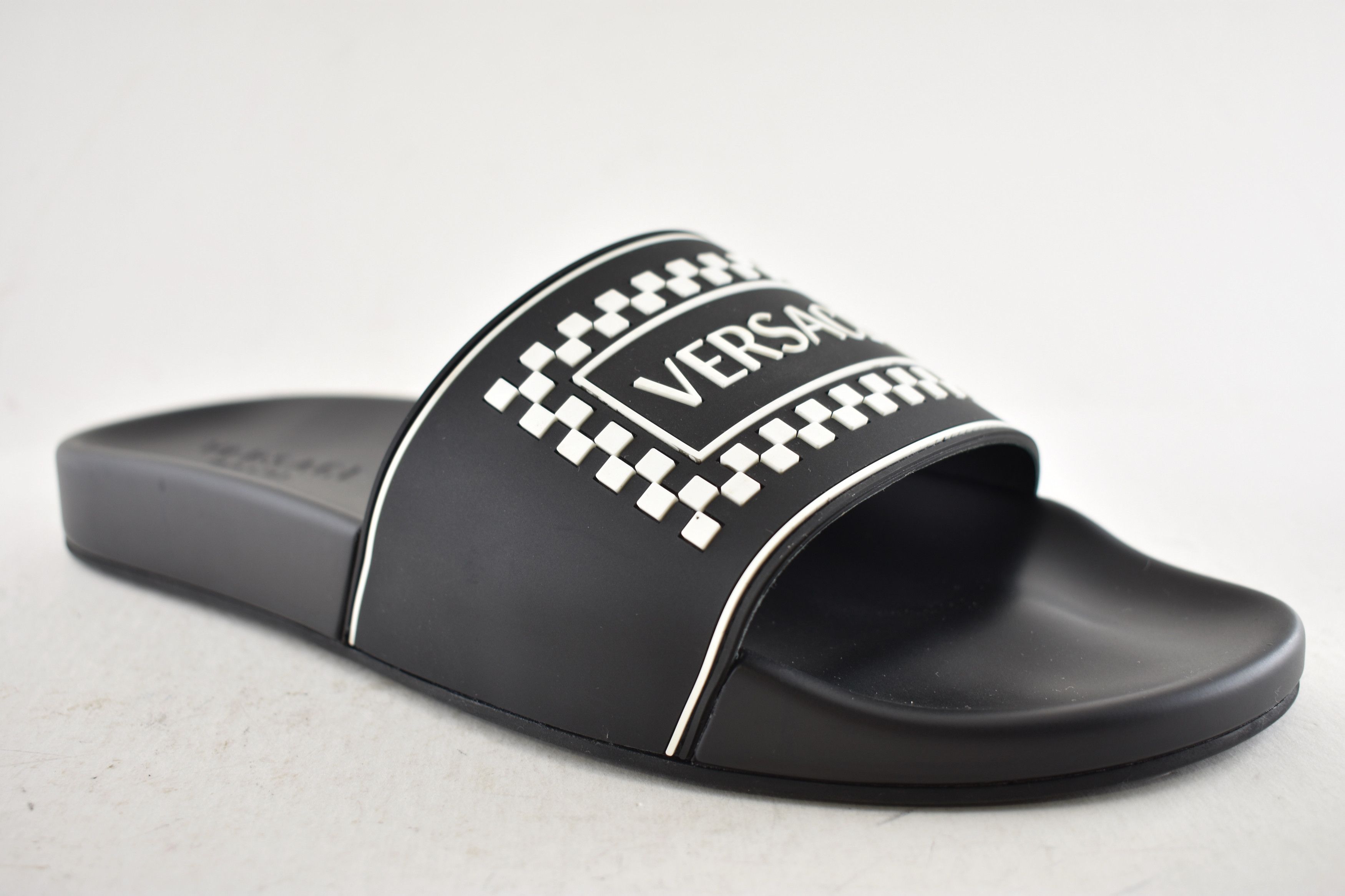Versace White 90s Logo Rubber Slide Pool Sandal Flip Flop Flat 44 11 Size US 11 / EU 44 - 5 Thumbnail
