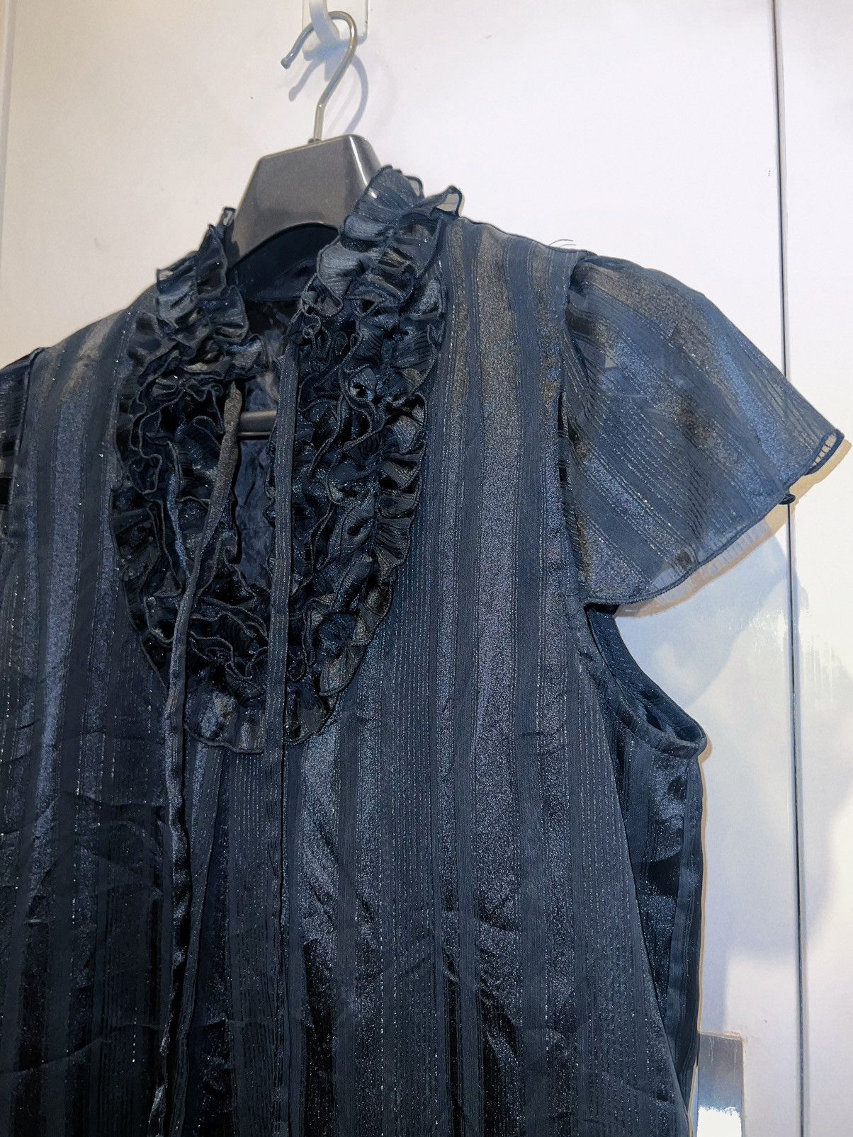 Japanese Brand THEORIA glitter ruffle blouse 📄🎀 Size M / US 6-8 / IT 42-44 - 7 Thumbnail