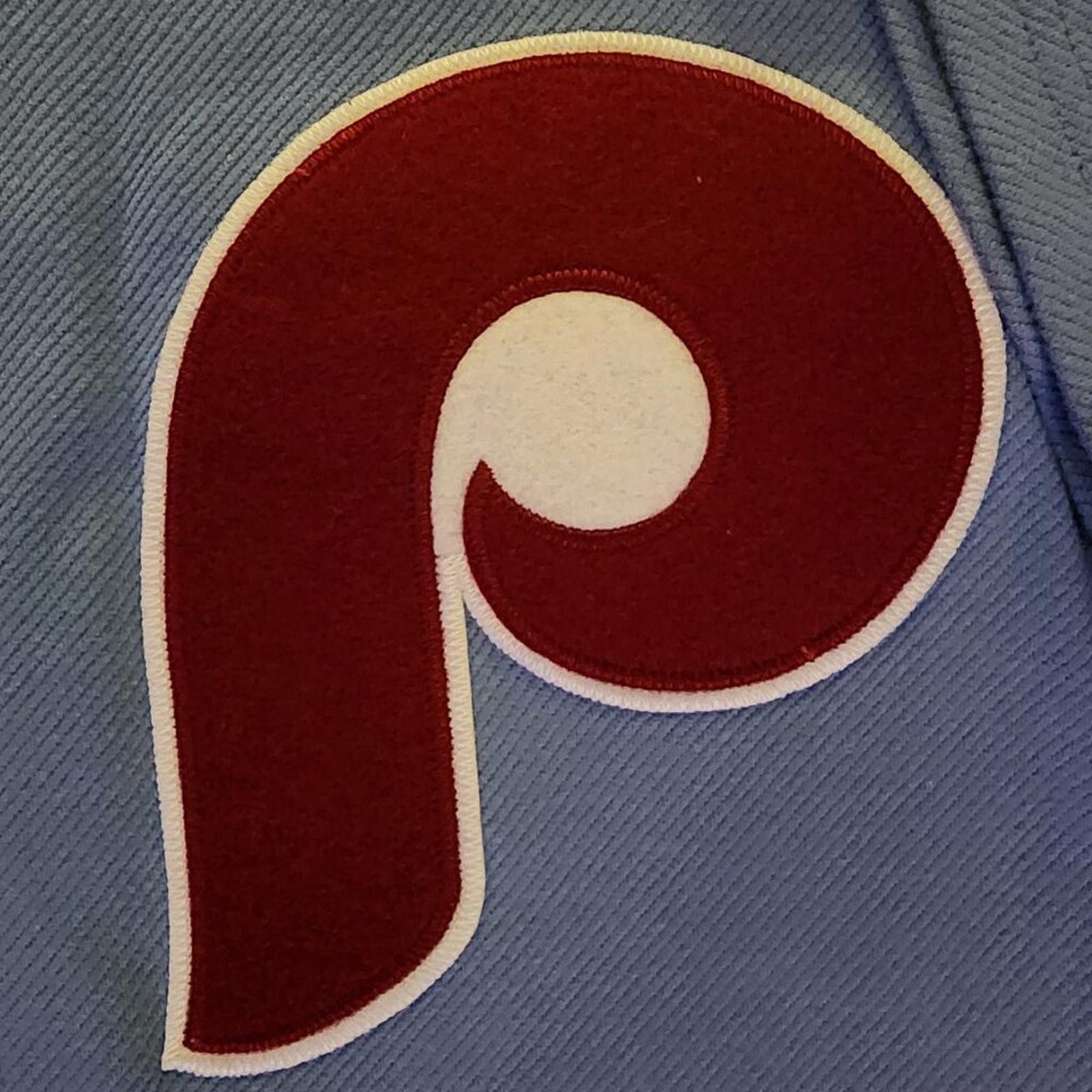 Majestic Ryan Howard #6 MLB Philadelphia Phillies blue jersey. Size L Size US L / EU 52-54 / 3 - 4 Thumbnail
