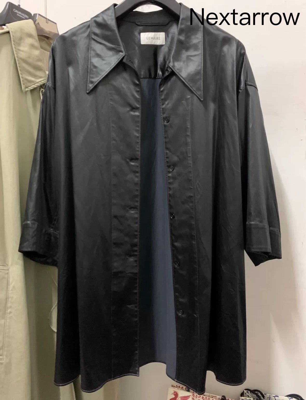 Lemaire LEMAIRE AW18 Show Black Medium Long Sleeve Bright Coat Size US S / EU 44-46 / 1 - 1 Thumbnail
