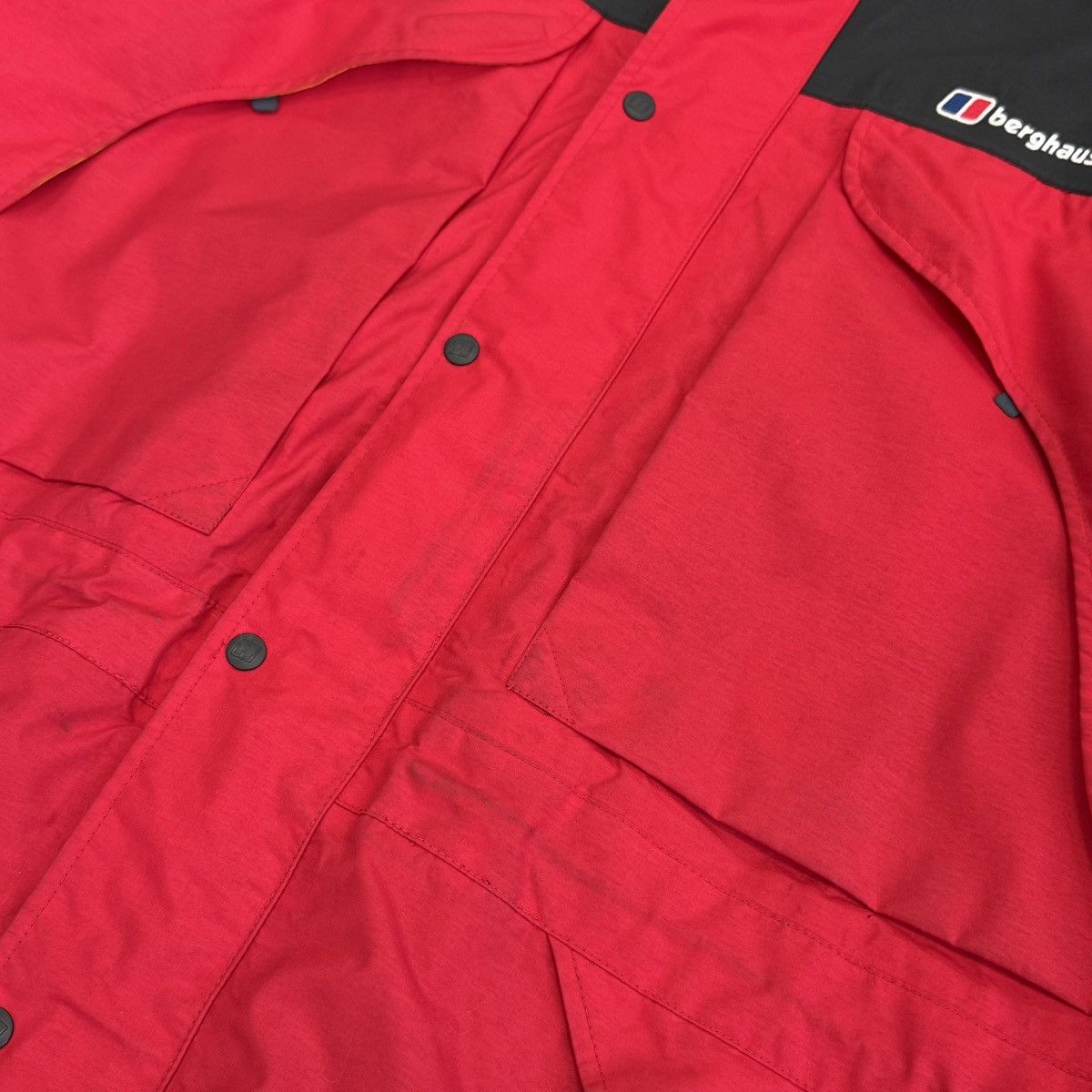 Berghaus Vintage Berghaus Mera Peak Gore-Tex Men Rain Coat Jacket Size US L / EU 52-54 / 3 - 8 Thumbnail