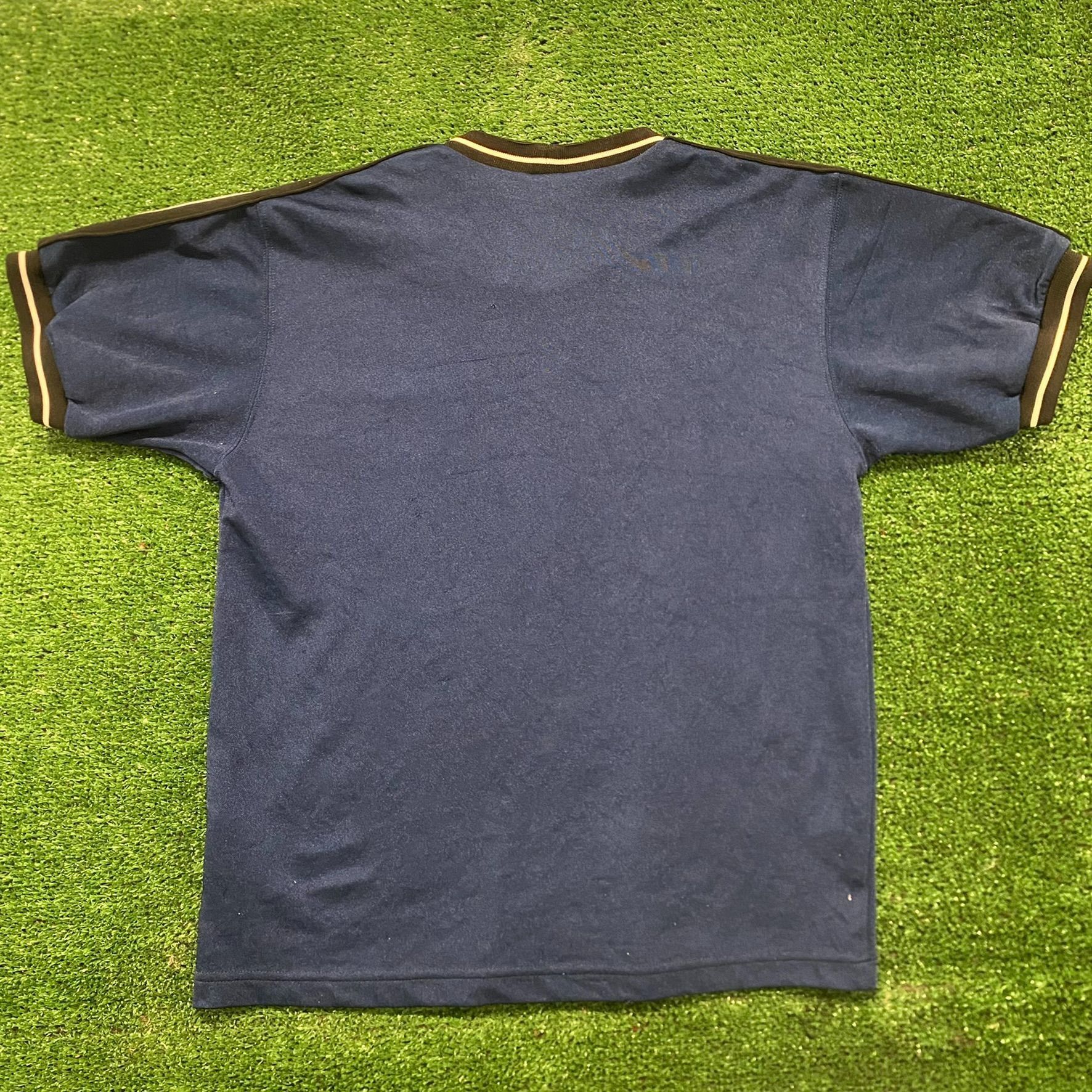 Nike Vintage 90s Essential Nike Satin Swoosh Baby T-Shirt Size US S / EU 44-46 / 1 - 5 Thumbnail