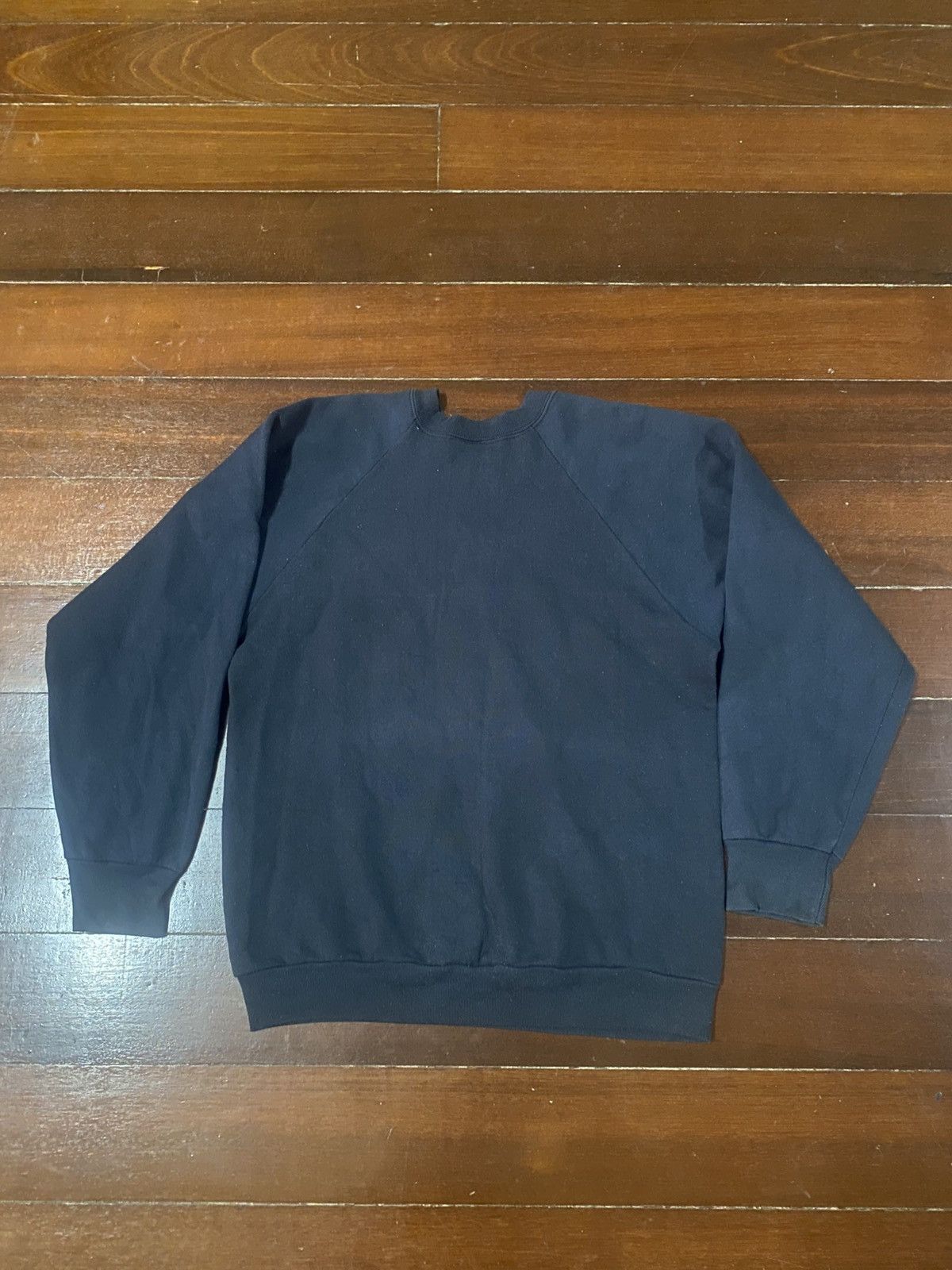 Vintage Vintage 90s Crewneck fruit of the loom UCLA Sweatshirt Size US L / EU 52-54 / 3 - 5 Thumbnail